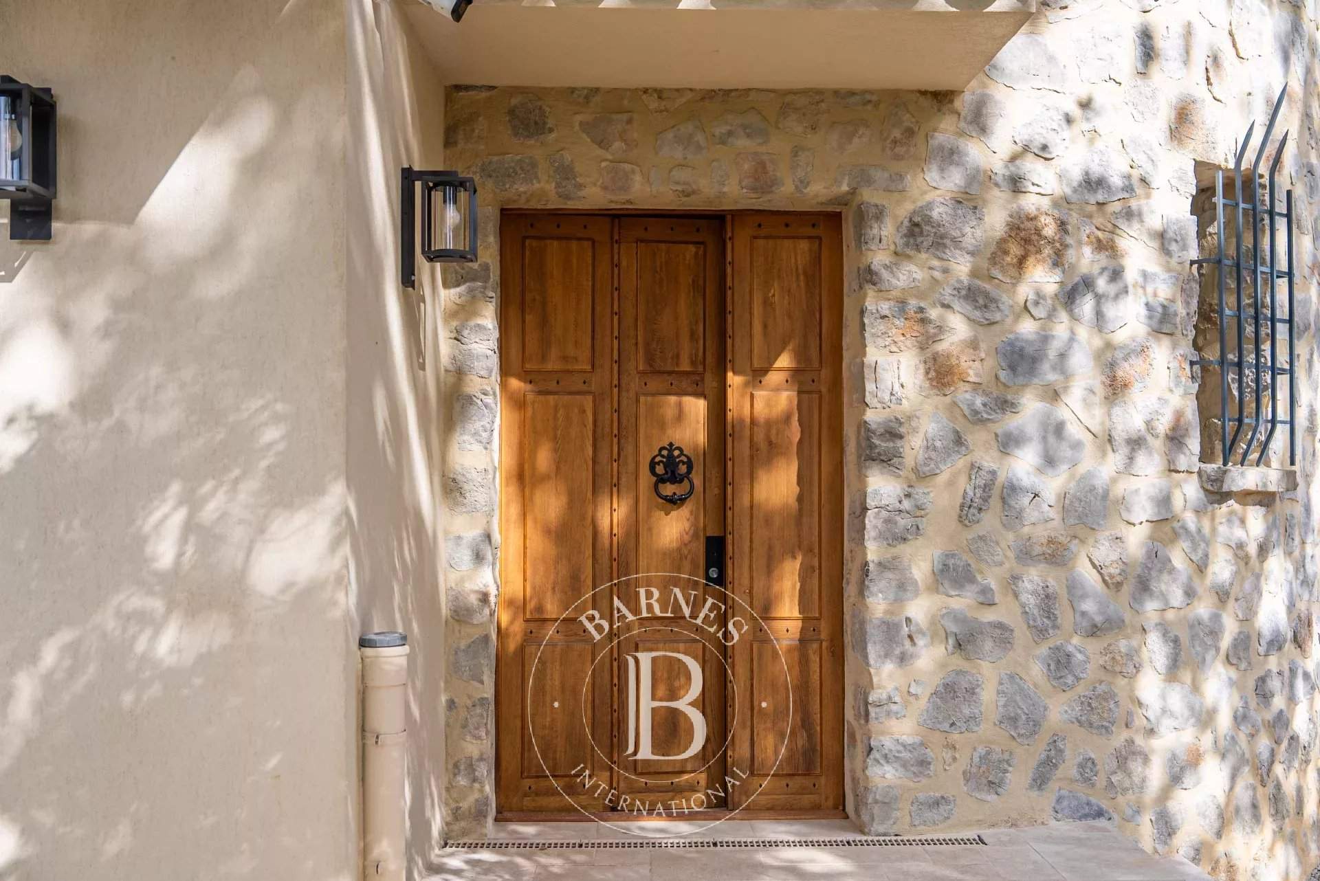Saint-Maximin-la-Sainte-Baume  - House 5 Bedrooms - picture 6
