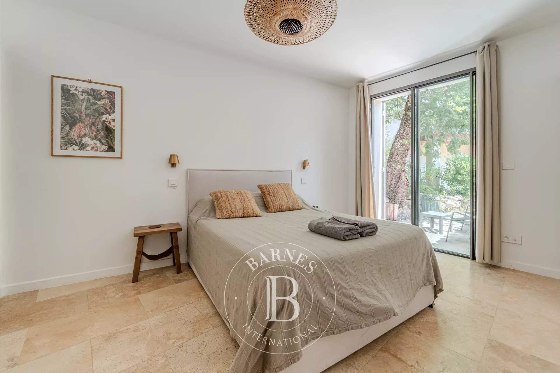 Aix-en-Provence  - House 5 Bedrooms - picture 20