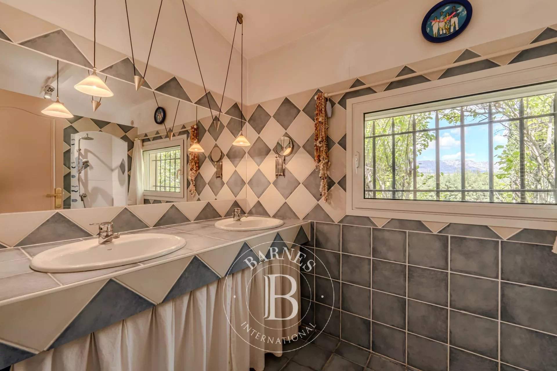 Aix-en-Provence  - House 4 Bedrooms - picture 16