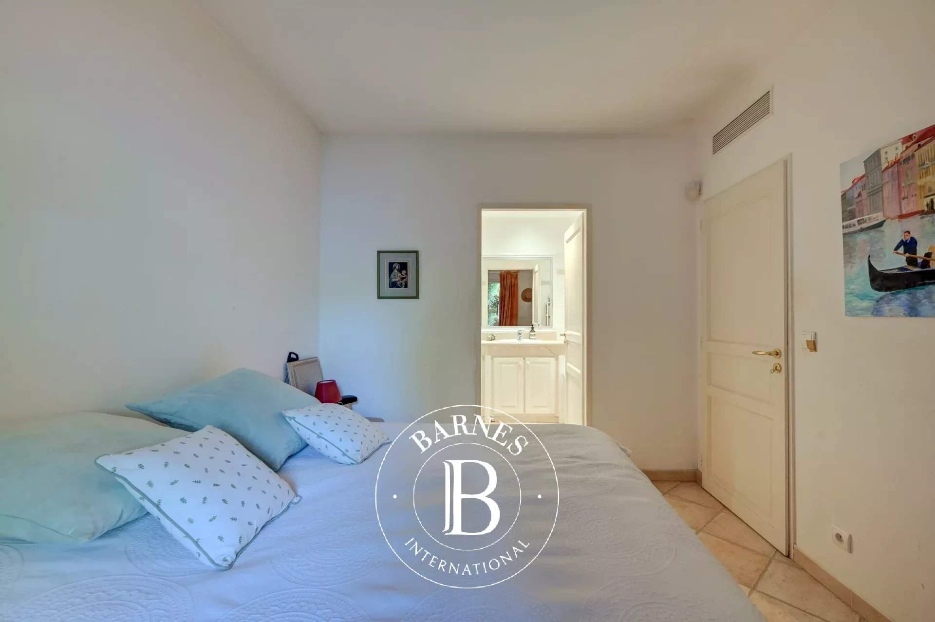 Aix-en-Provence  - Apartment 2 Bedrooms - picture 18
