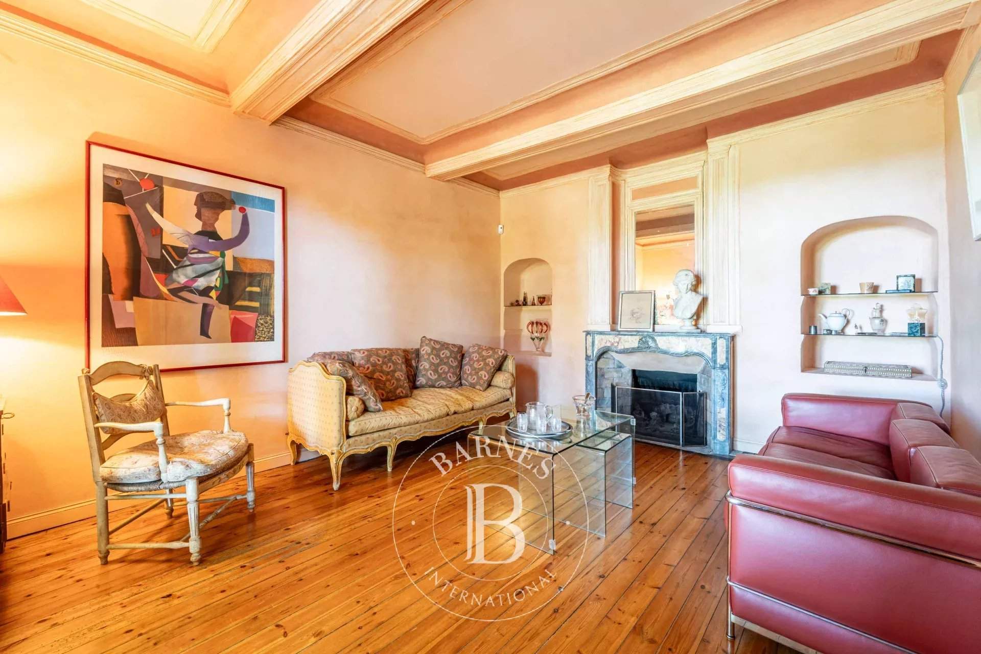 Aix-en-Provence  - Property 4 Bedrooms - picture 8