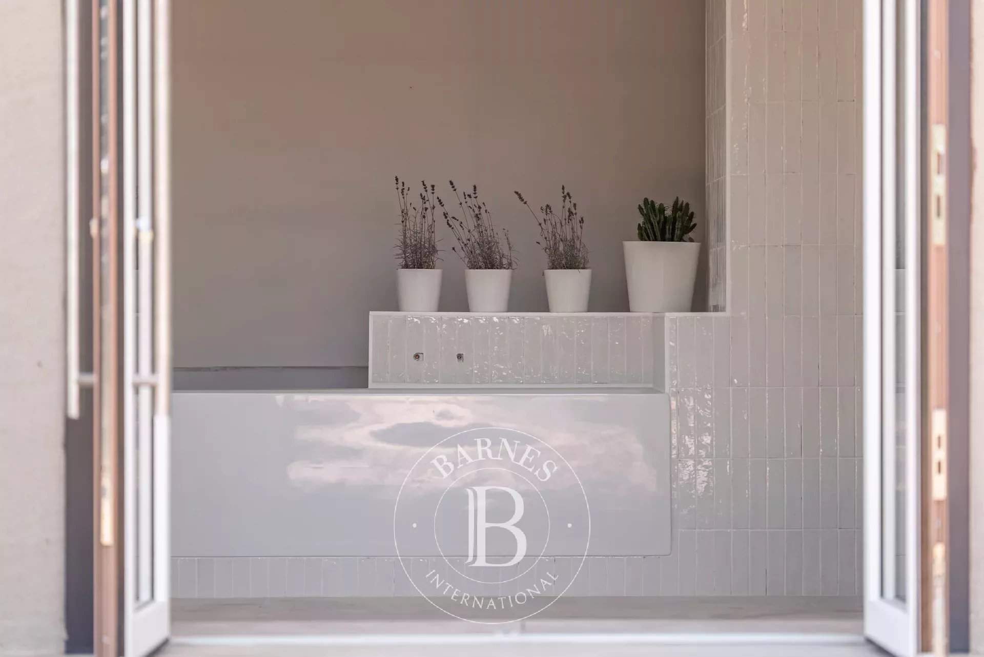 Aix-en-Provence  - House 4 Bedrooms - picture 14