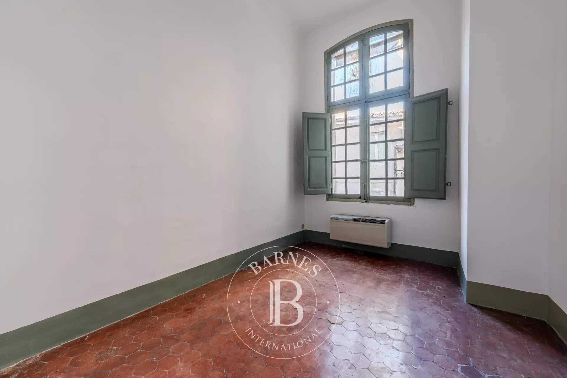 Aix-en-Provence  - Apartment 3 Bedrooms - picture 11