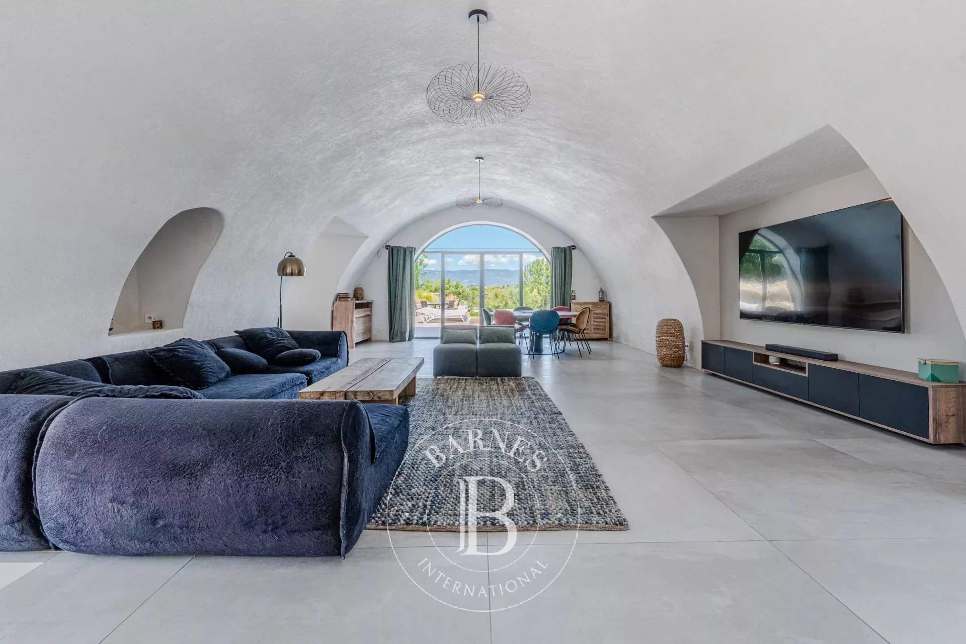 Lourmarin  - Property 4 Bedrooms - picture 9