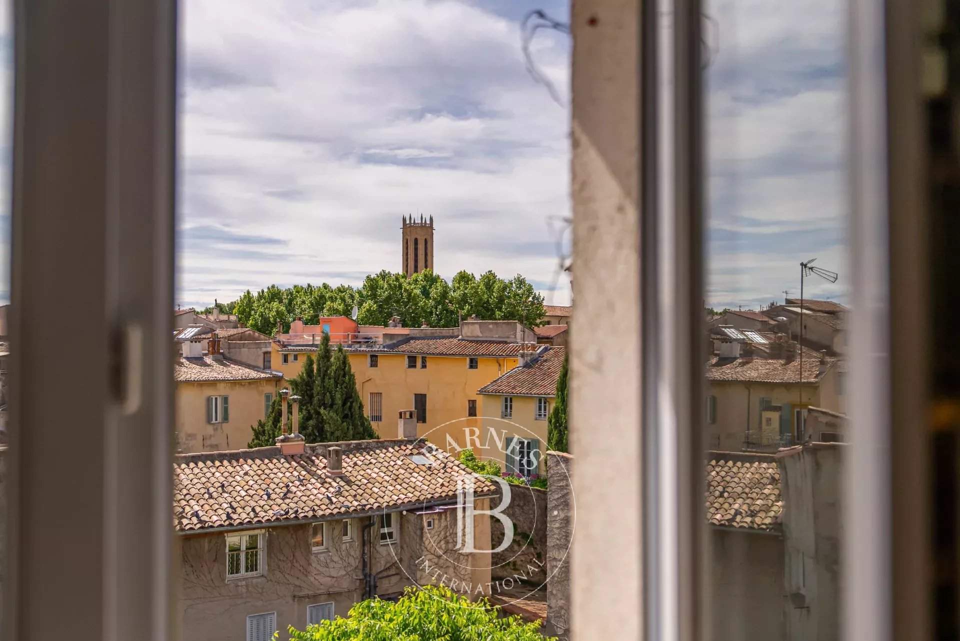Aix-en-Provence  - Appartement 5 Pièces 2 Chambres - picture 4