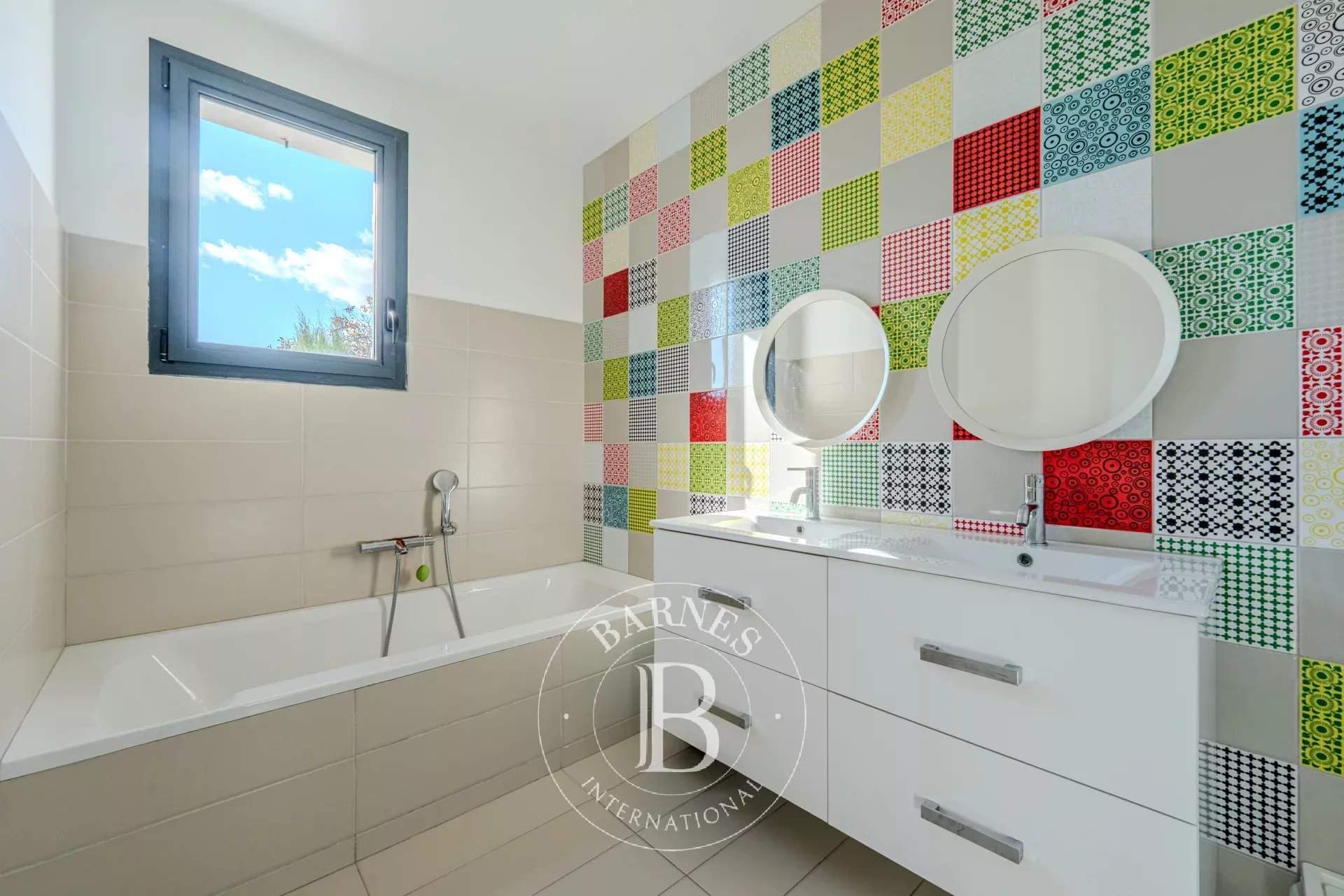 Éguilles  - Maison 6 Pièces 4 Chambres - picture 15