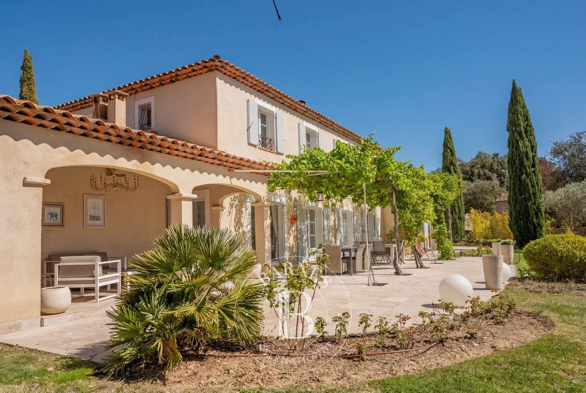 Jouques  - Maison 8 Pi&egrave;ces 5 Chambres - picture 16