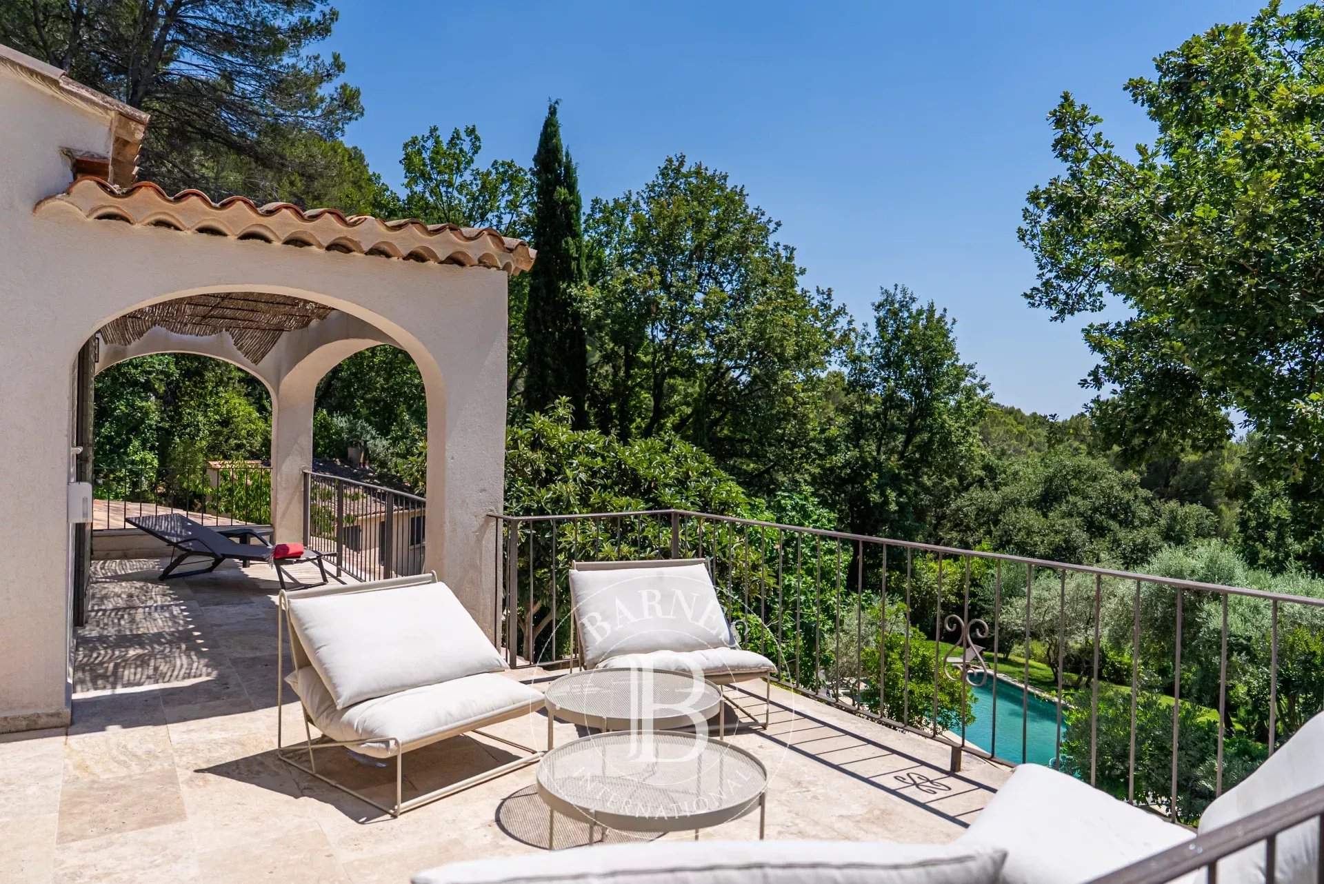 Aix-en-Provence  - House 5 Bedrooms - picture 19