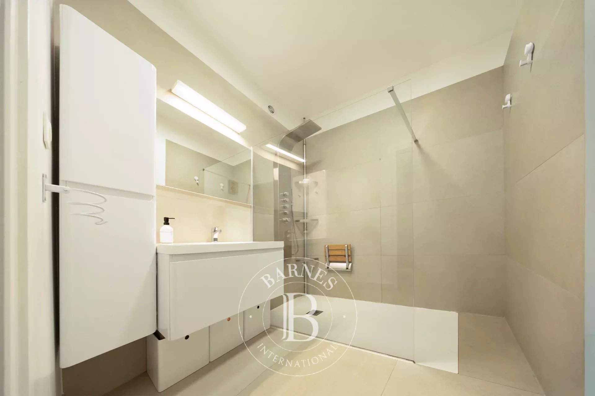 Aix-en-Provence  - Piso 4 Cuartos 3 Habitaciones - picture 15