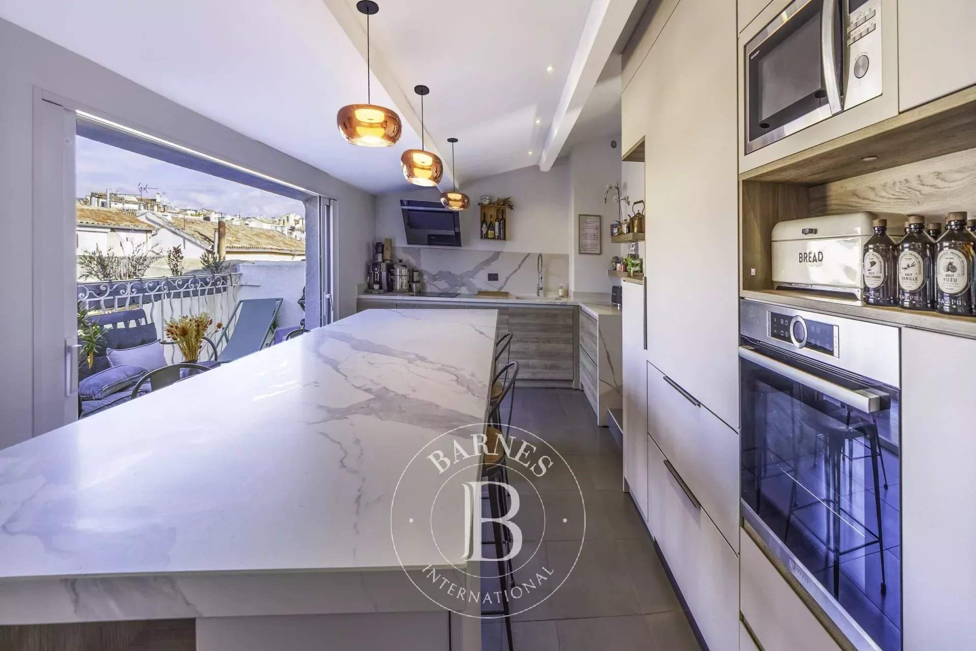 Aix-en-Provence  - Apartment 3 Bedrooms - picture 6