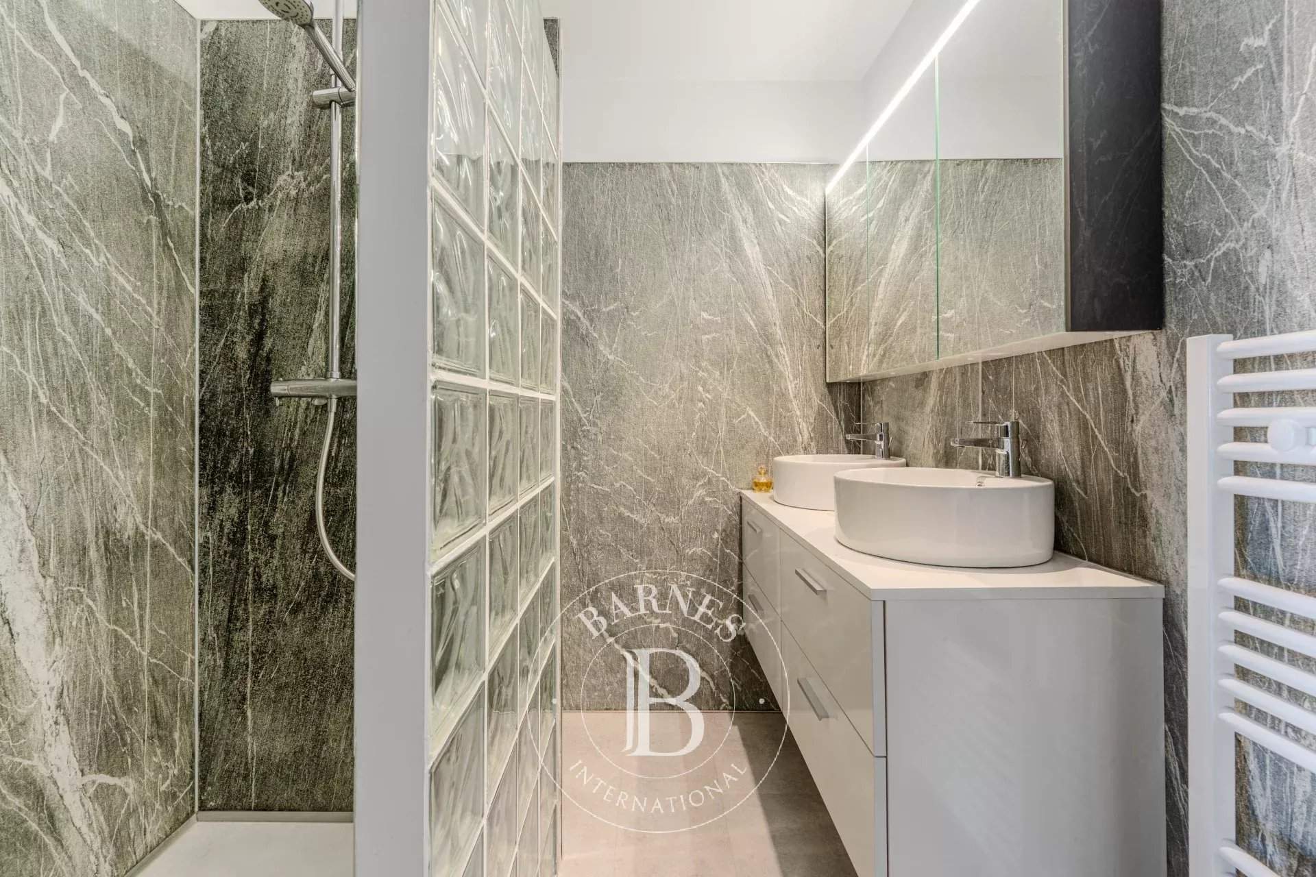 Aix-en-Provence  - Appartement 3 Pi&egrave;ces 2 Chambres - picture 16