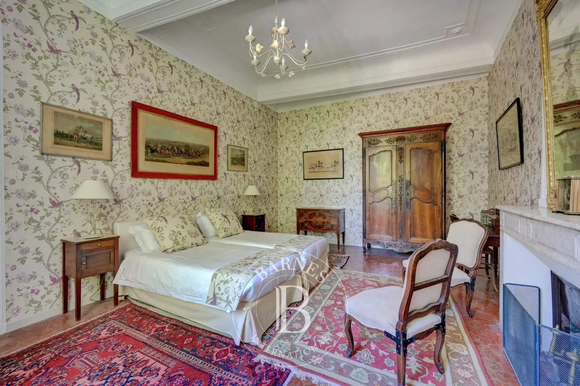 Aix-en-Provence  - House 12 Bedrooms - picture 12