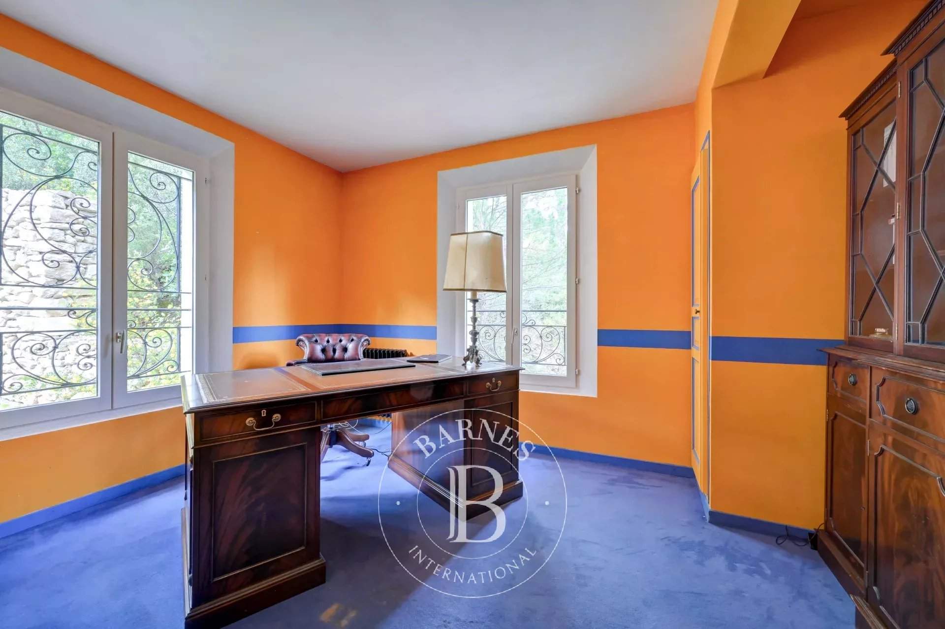 Aix-en-Provence  - House 4 Bedrooms - picture 16