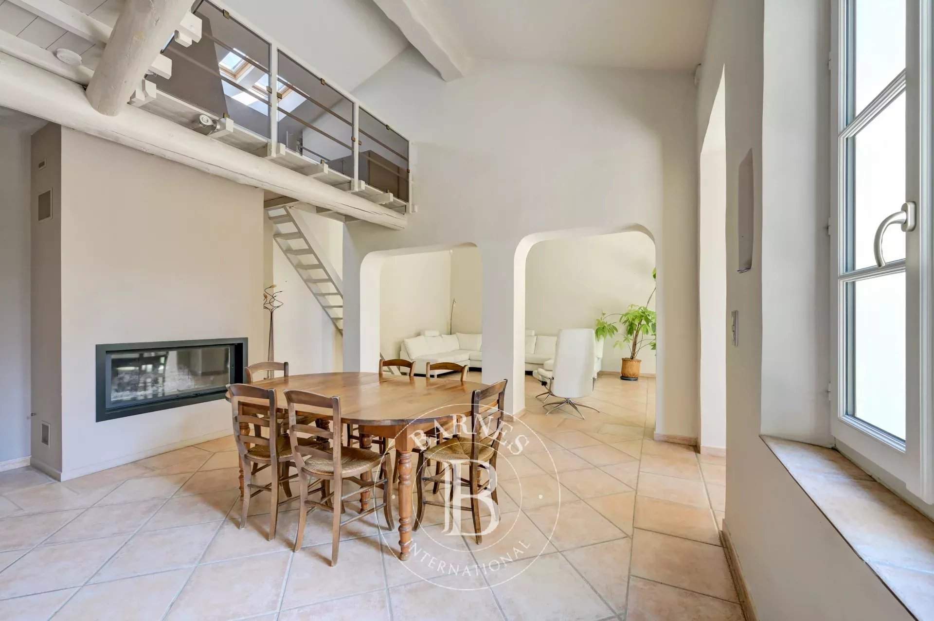 Aix-en-Provence  - House 3 Bedrooms - picture 6