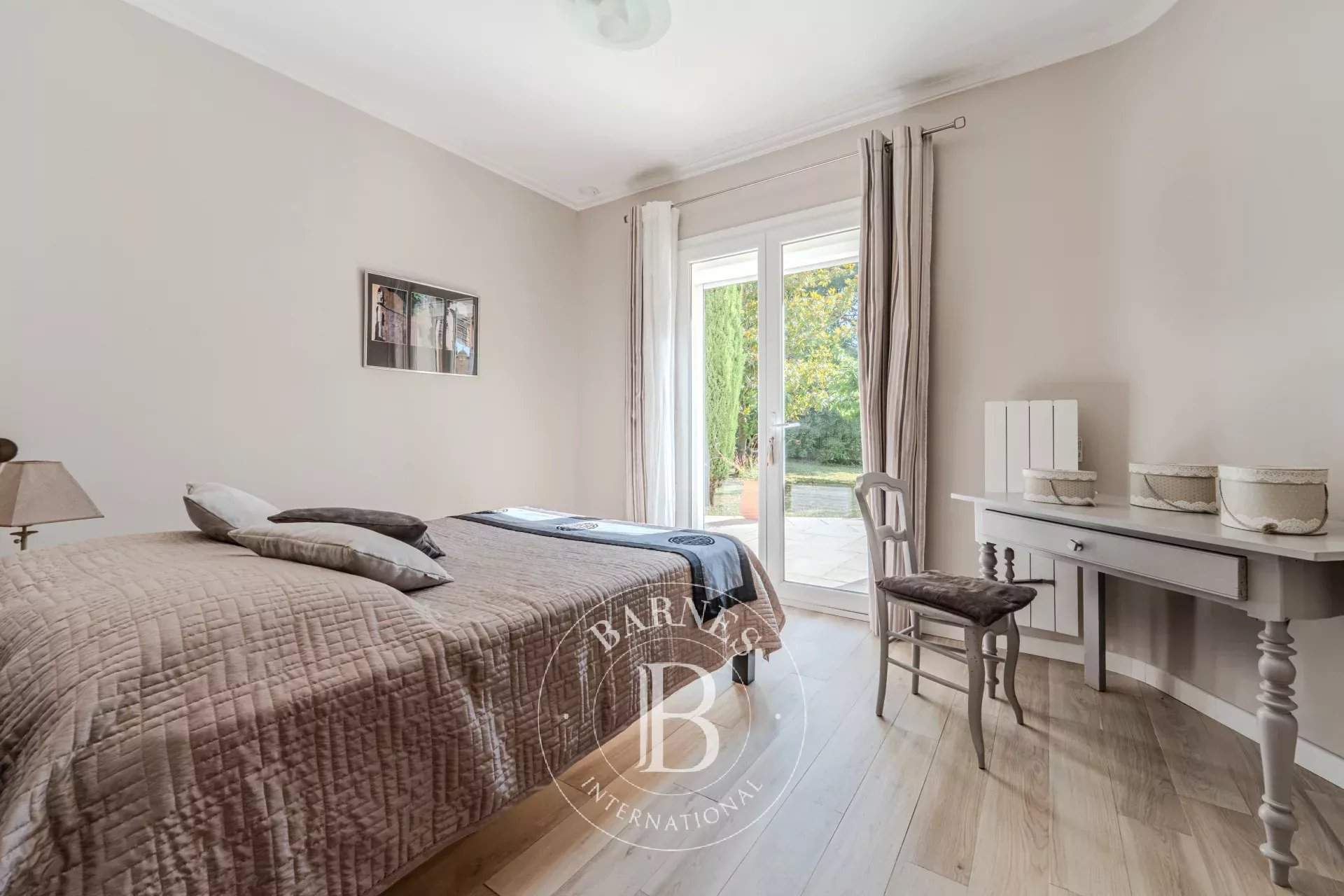 Venelles  - House 6 Bedrooms - picture 18