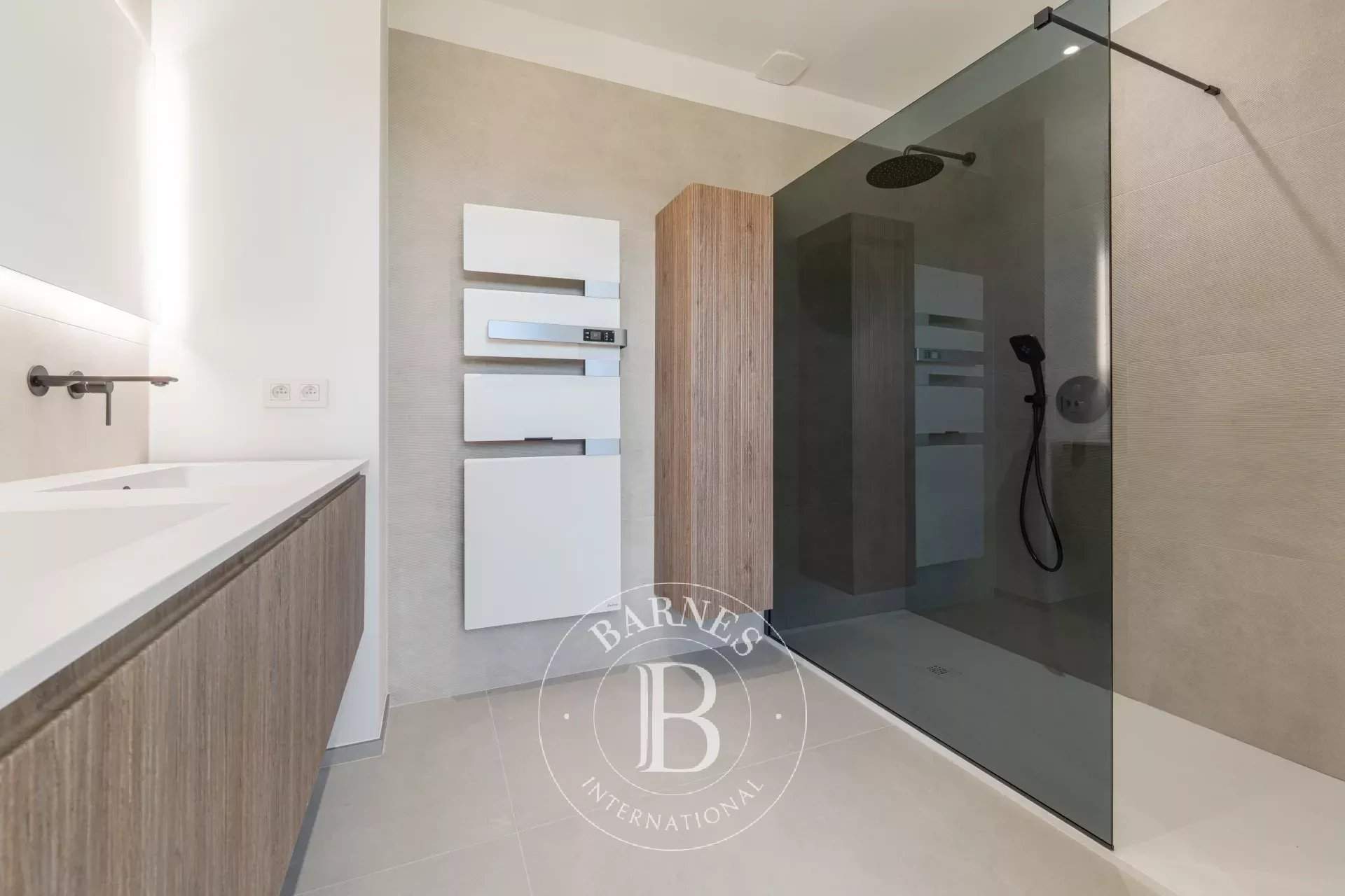 Aix-en-Provence  - House 4 Bedrooms - picture 16