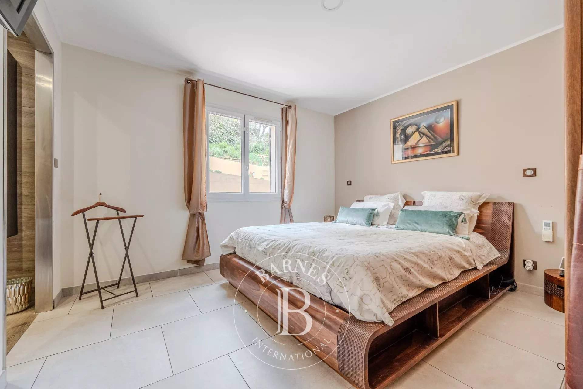 Aix-en-Provence  - House 6 Bedrooms - picture 11