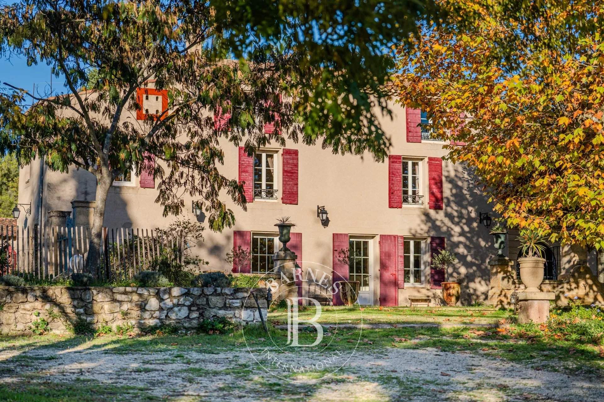 Aix-en-Provence  - Property 8 Bedrooms - picture 8