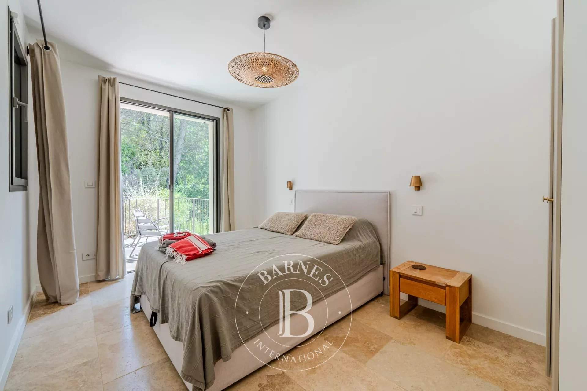 Aix-en-Provence  - House 5 Bedrooms - picture 17