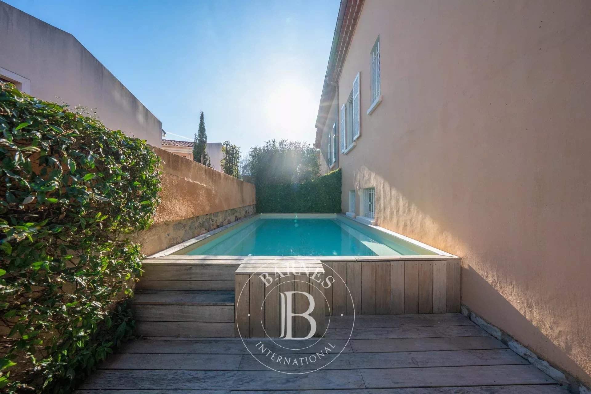 Aix-en-Provence  - Townhouse 6 Bedrooms - picture 11