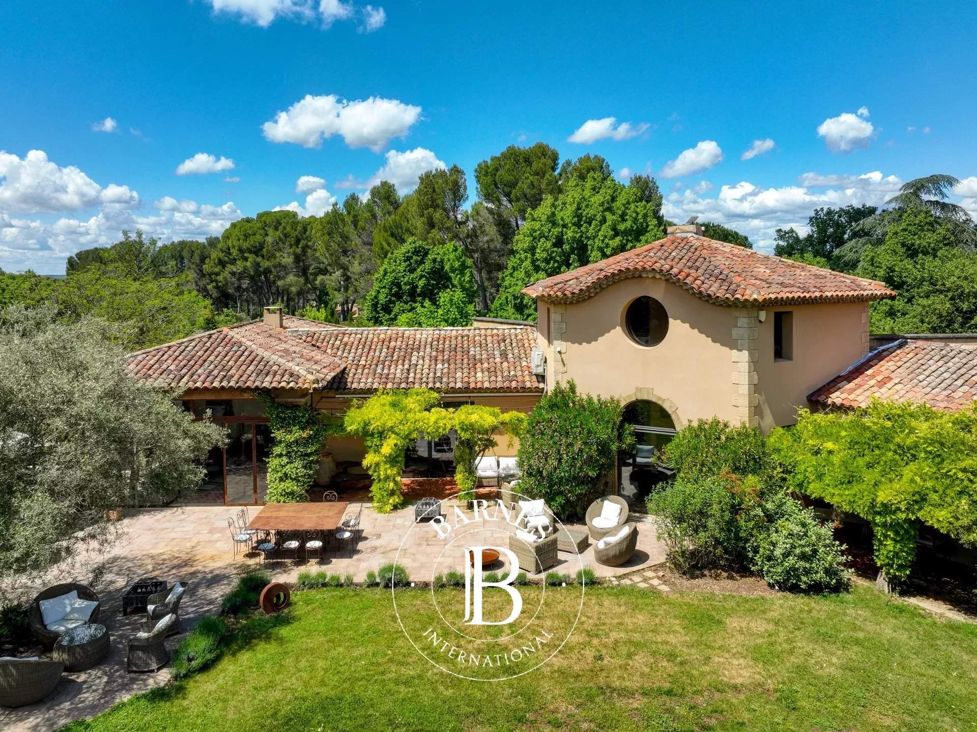 Aix-en-Provence  - House 8 Bedrooms - picture 2
