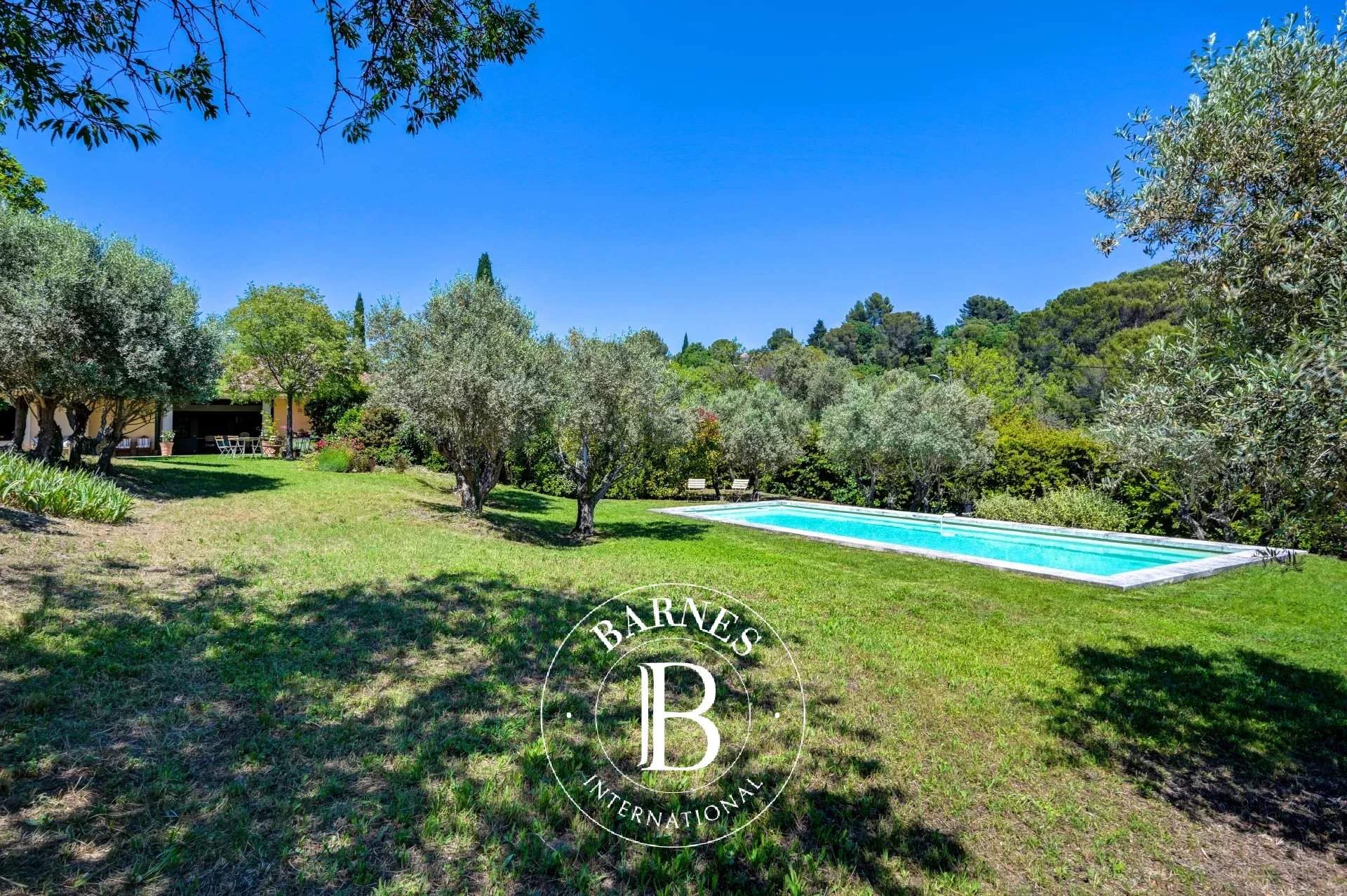 Aix-en-Provence  - House 5 Bedrooms - picture 18