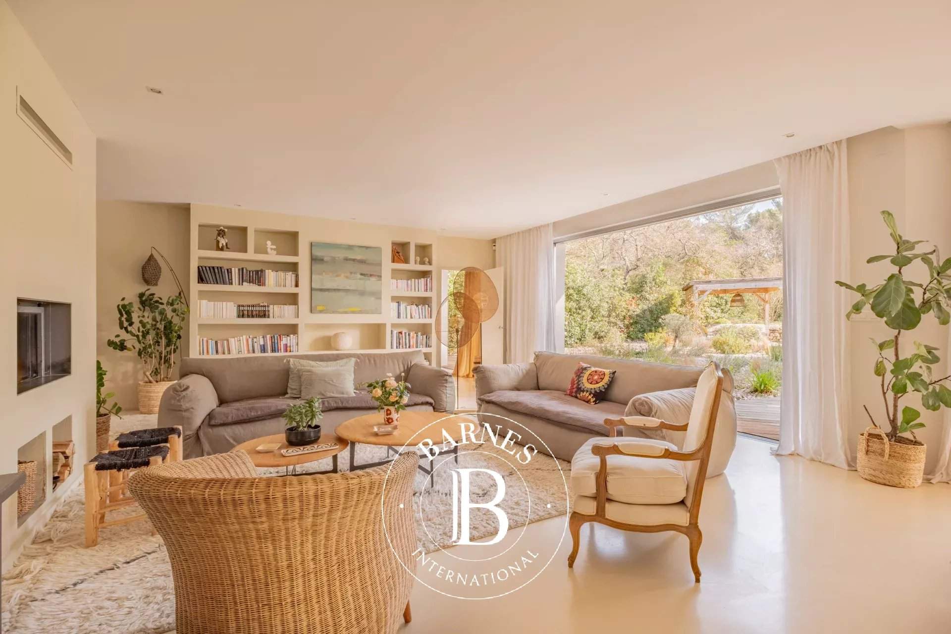 Aix-en-Provence  - House 5 Bedrooms - picture 5