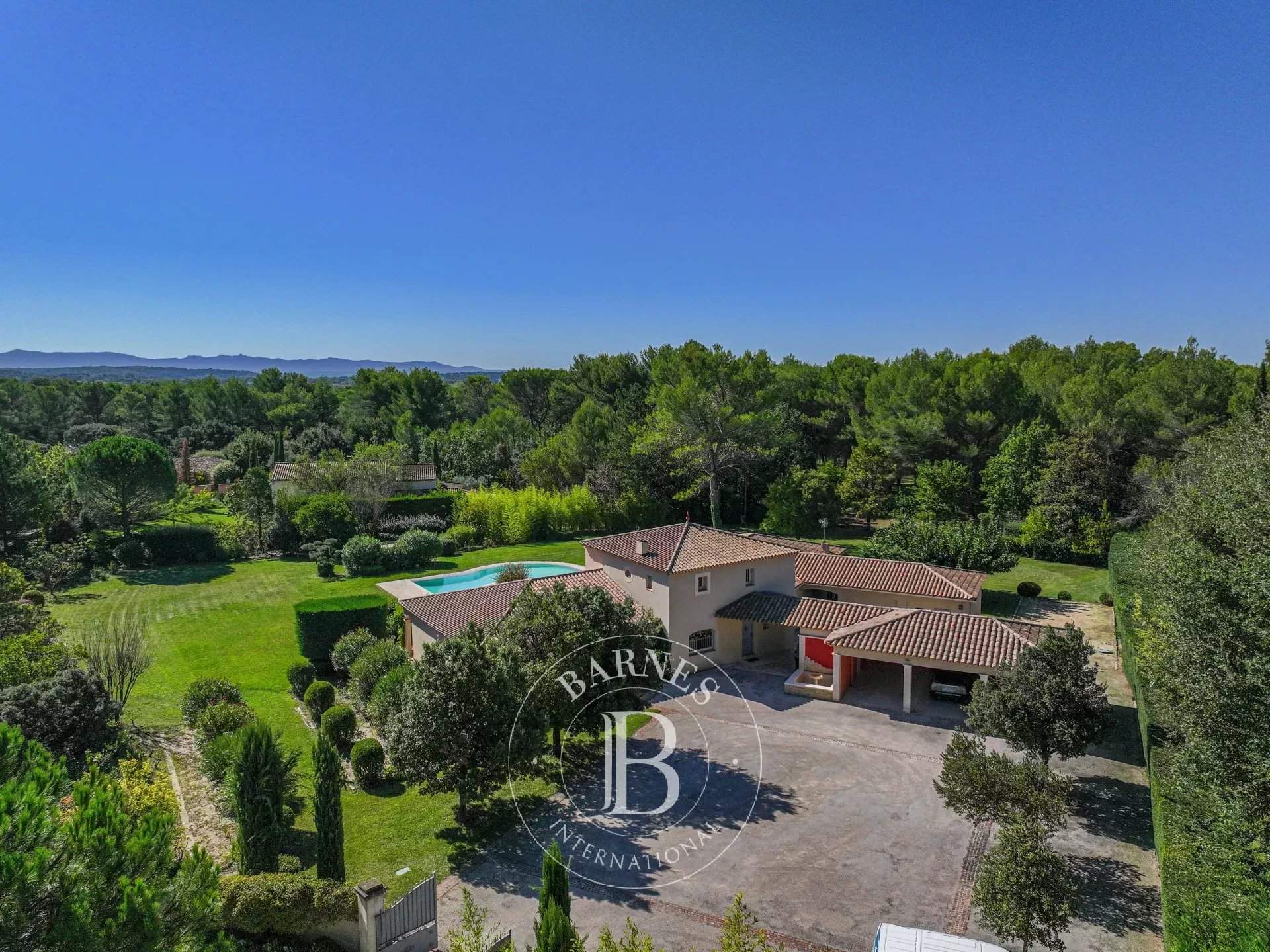 Aix-en-Provence  - House 4 Bedrooms - picture 15