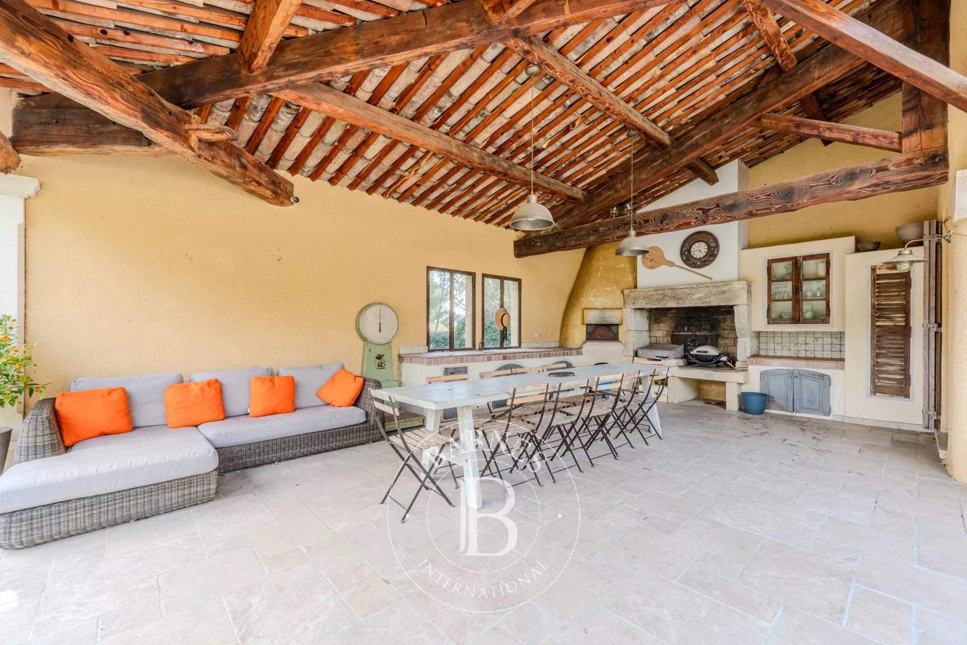 Aix-en-Provence  - House 4 Bedrooms - picture 16