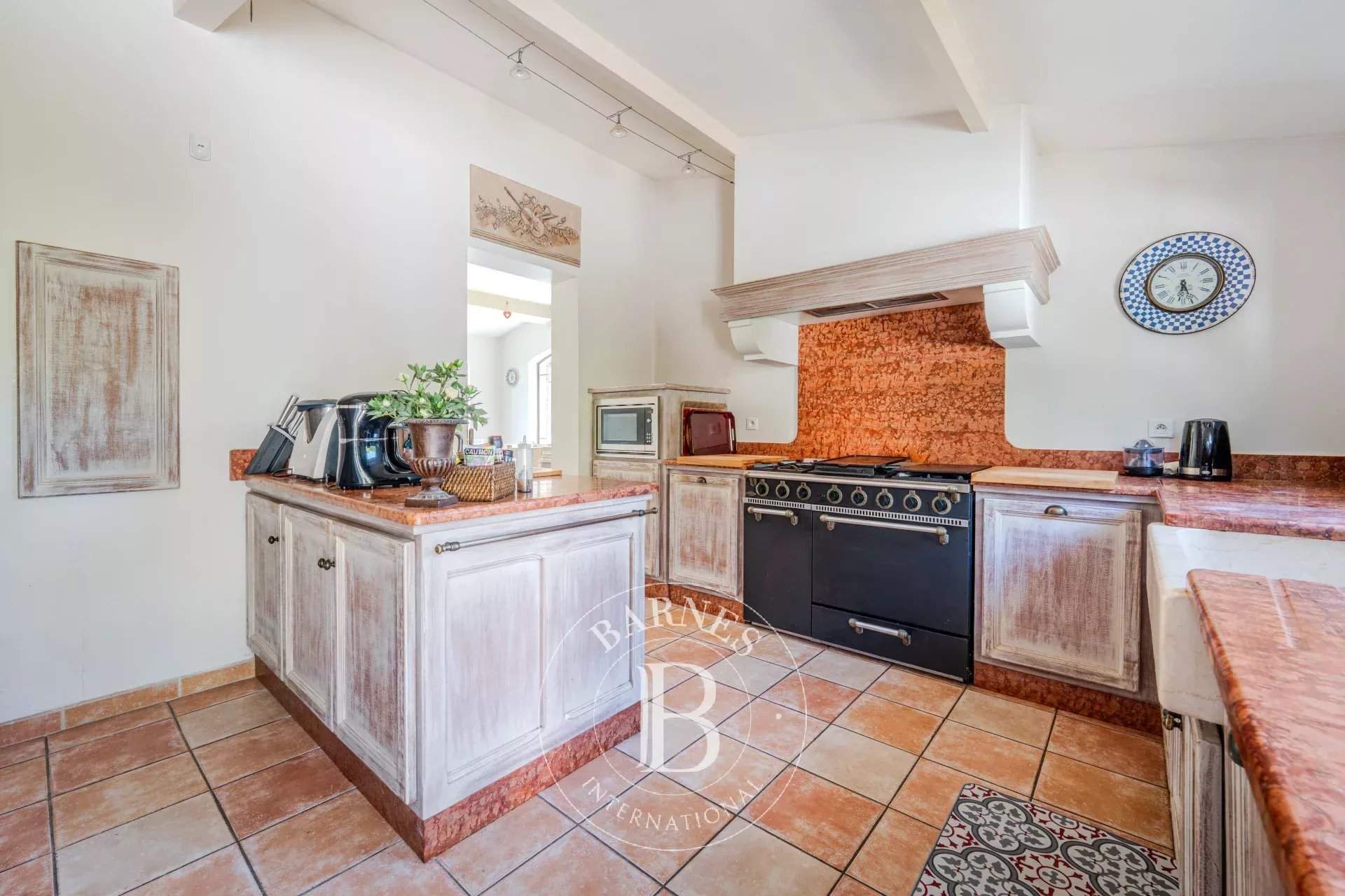 Aix-en-Provence  - House 6 Bedrooms - picture 19