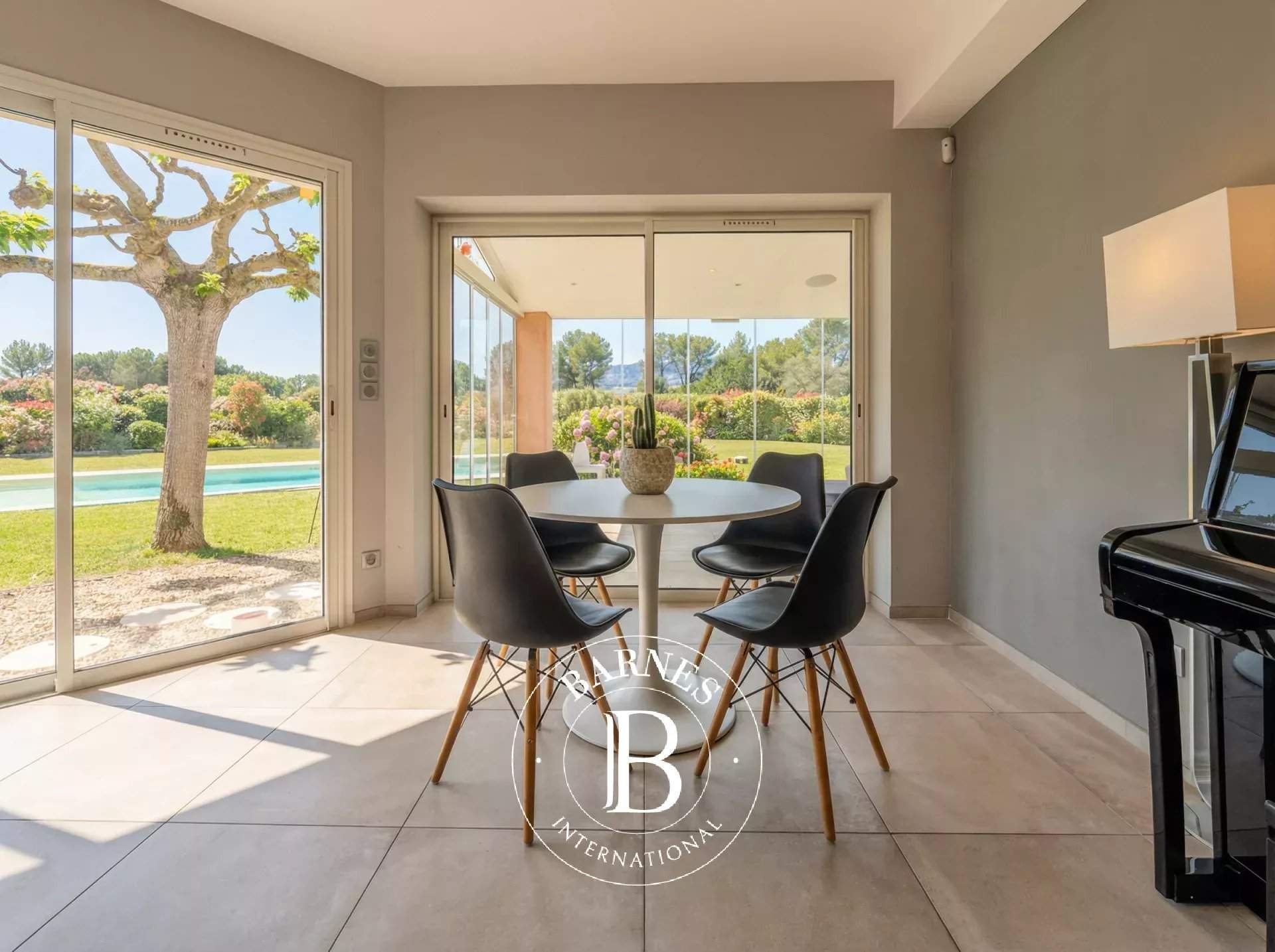 Aix-en-Provence  - House  - picture 9