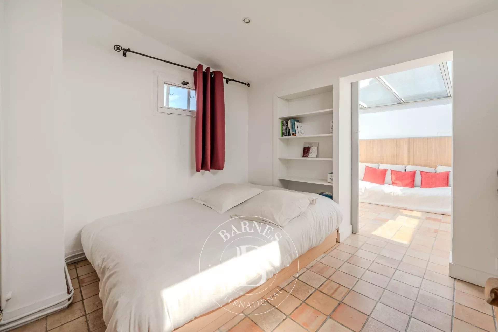 Aix-en-Provence  - Appartement 5 Pièces 2 Chambres - picture 14