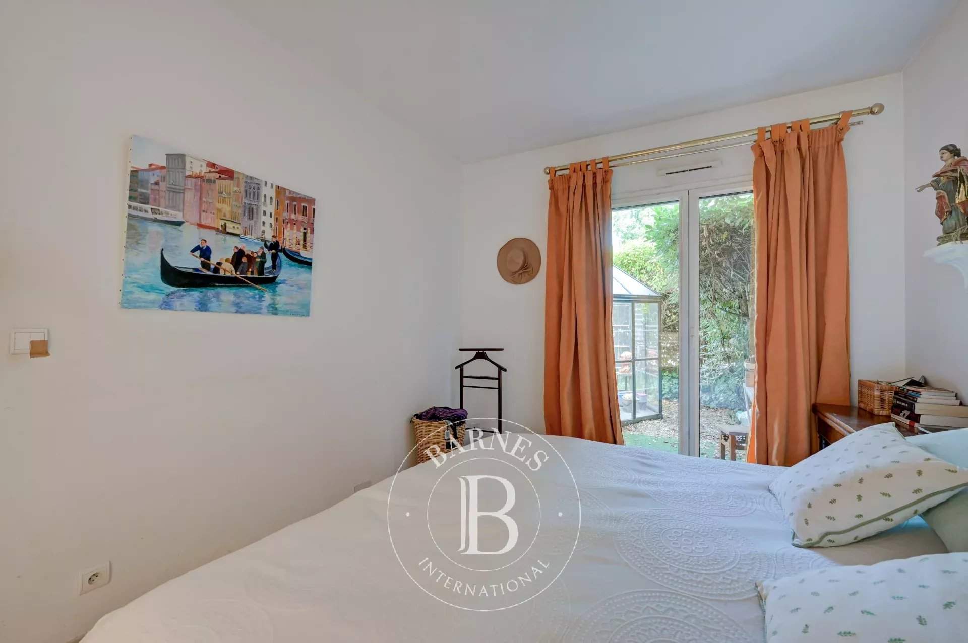 Aix-en-Provence  - Appartement 3 Pièces 2 Chambres - picture 11