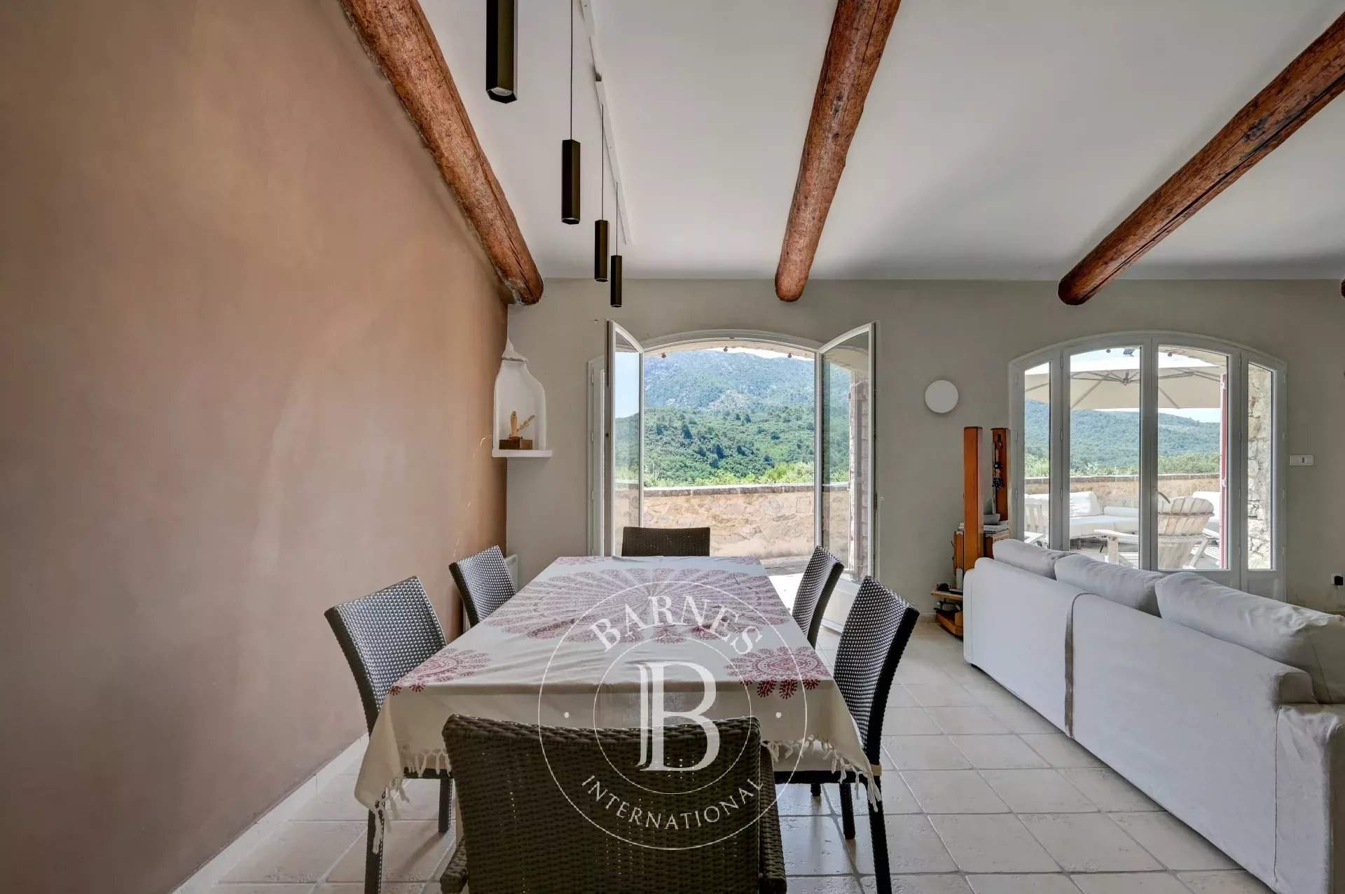 Aix-en-Provence  - House 6 Bedrooms - picture 11