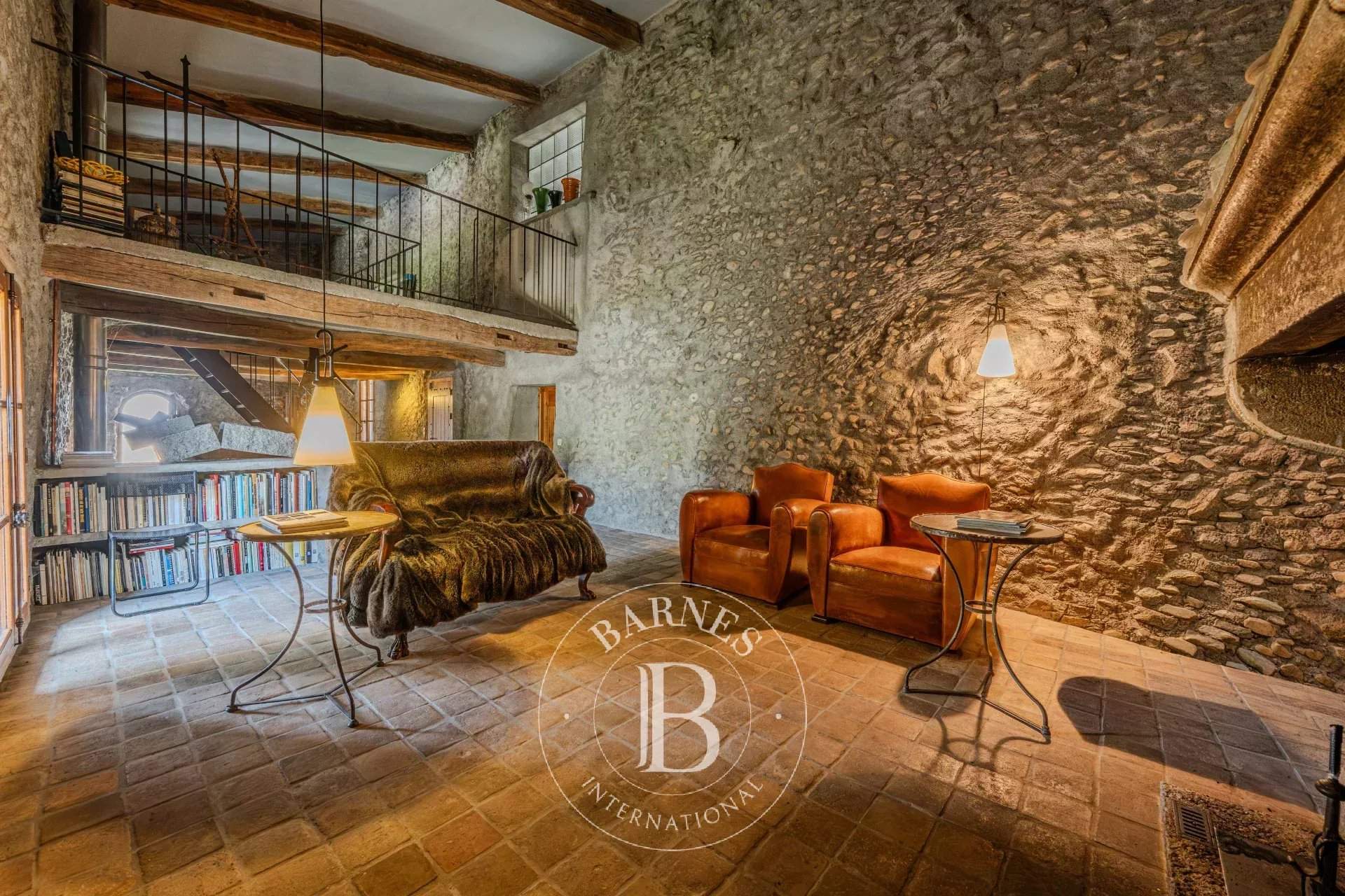 Digne-les-Bains  - Propriété 12 Pi&egrave;ces 3 Chambres - picture 12