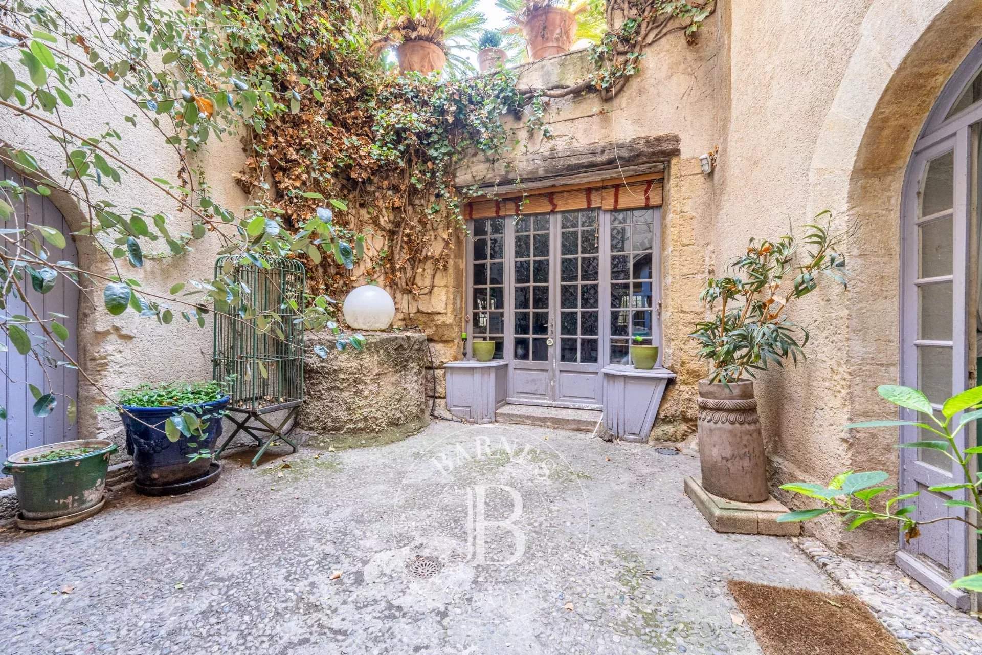 Aix-en-Provence  - Mansion 9 Bedrooms - picture 13