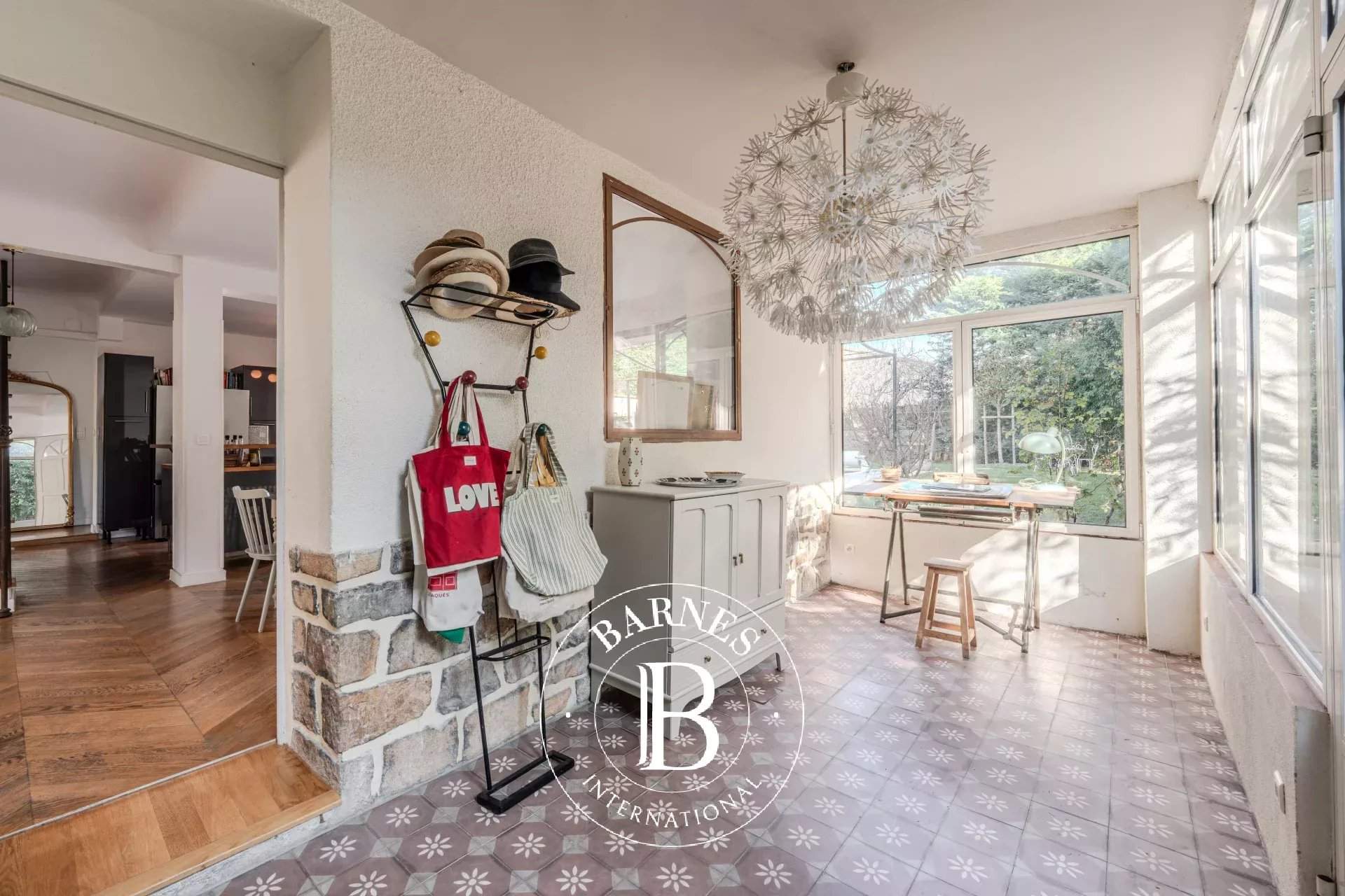 Aix-en-Provence  - House 5 Bedrooms - picture 7