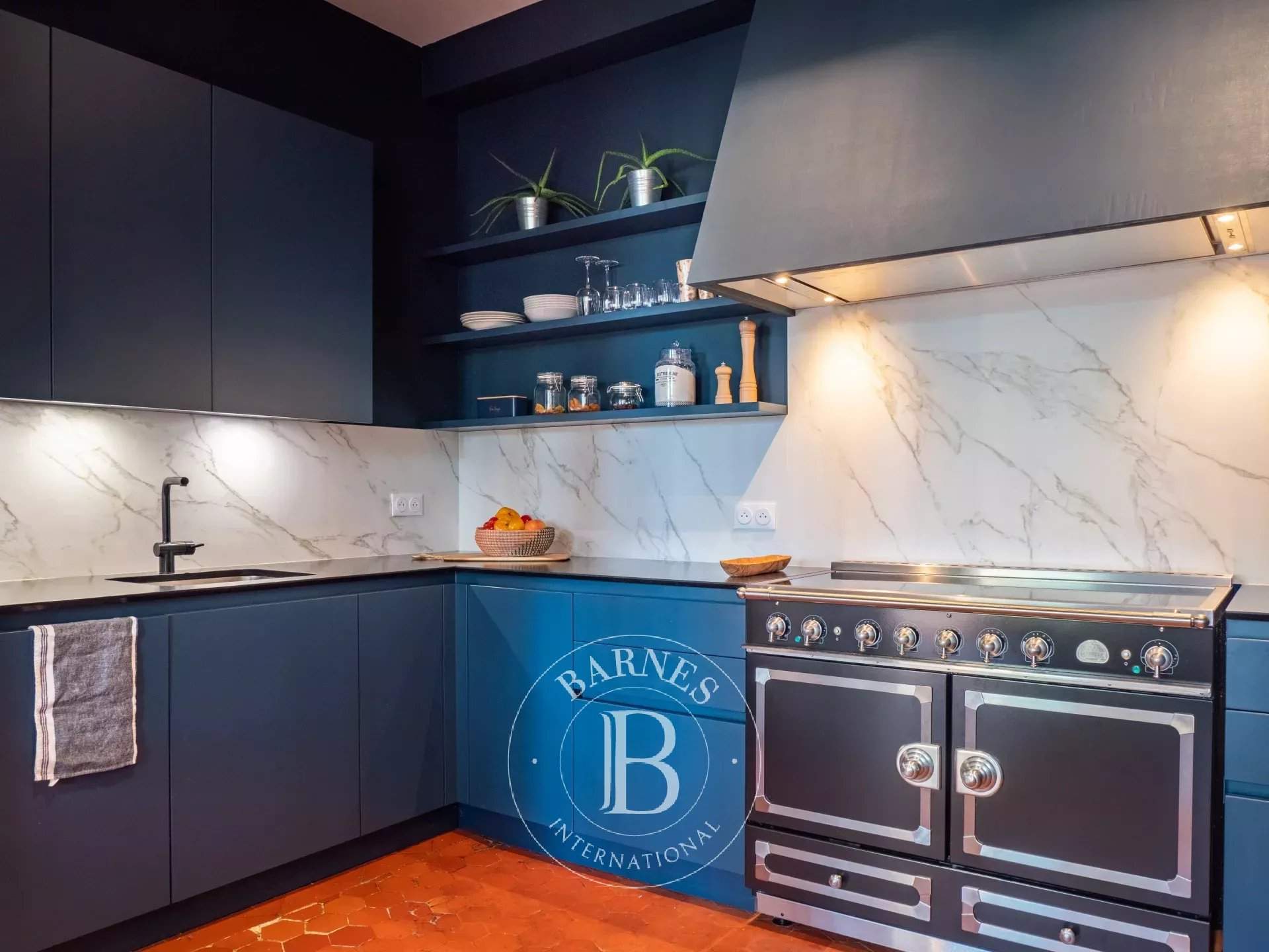 Aix-en-Provence  - Appartement 5 Pi&egrave;ces 3 Chambres - picture 5