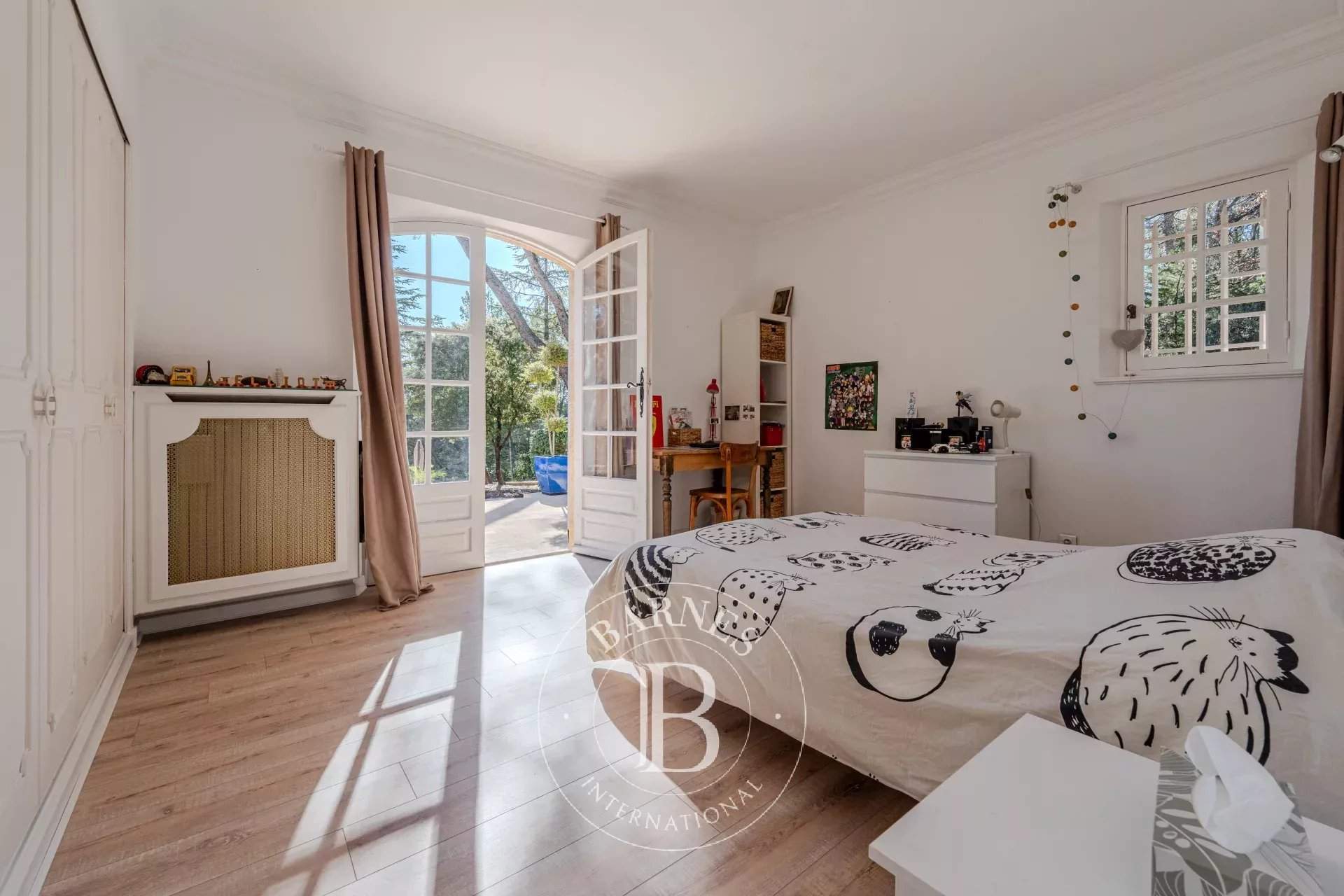 Aix-en-Provence  - Property 6 Bedrooms - picture 10