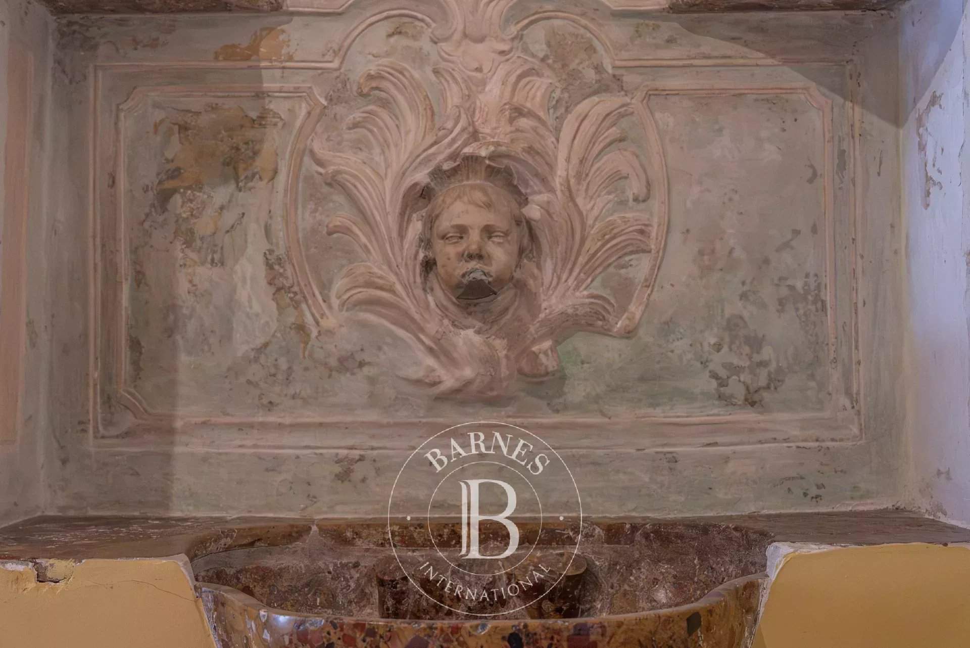 Aix-en-Provence  - Apartment 3 Bedrooms - picture 9