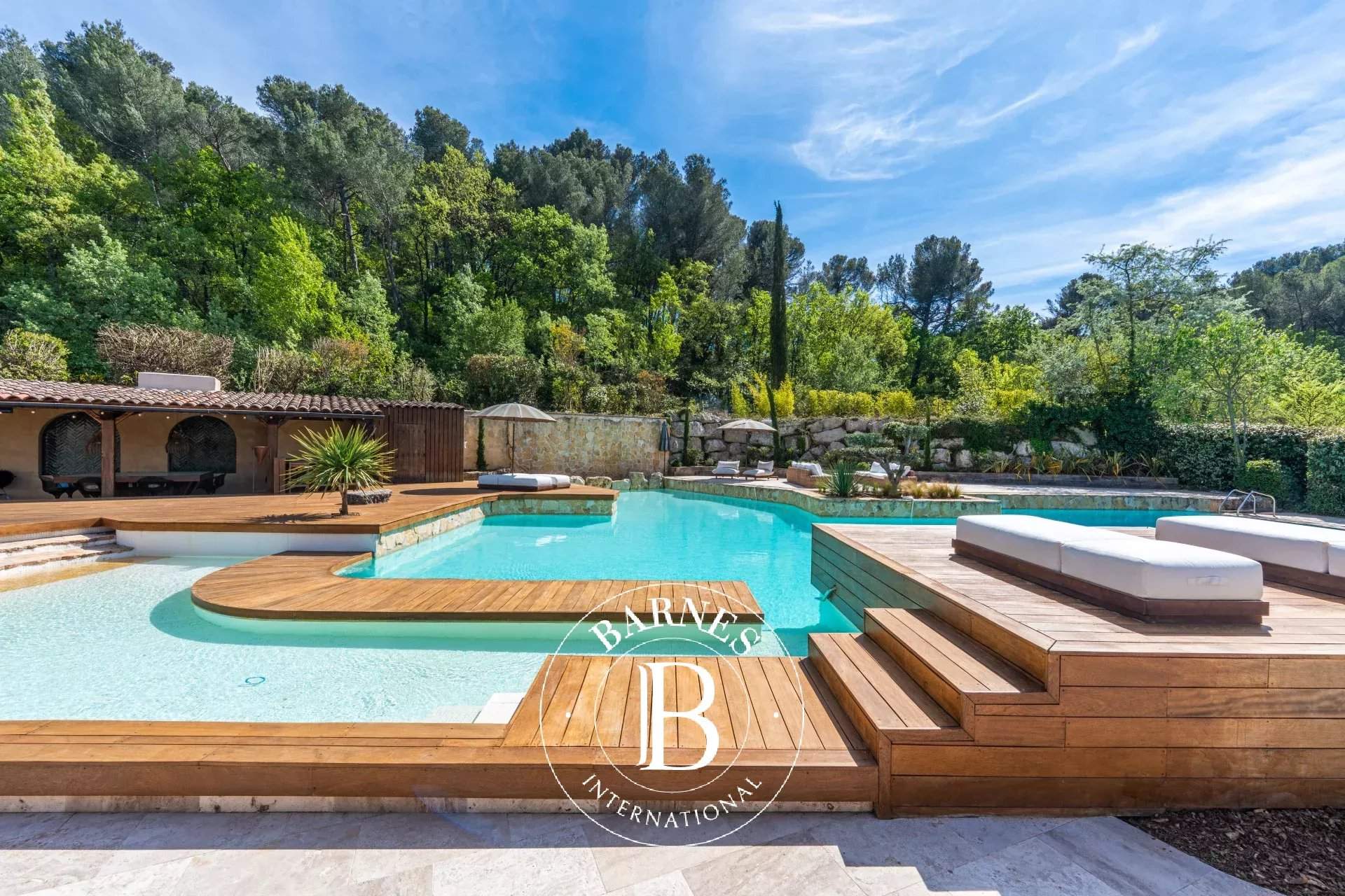 Aix-en-Provence  - Mas 12 Pi&egrave;ces 8 Chambres - picture 11