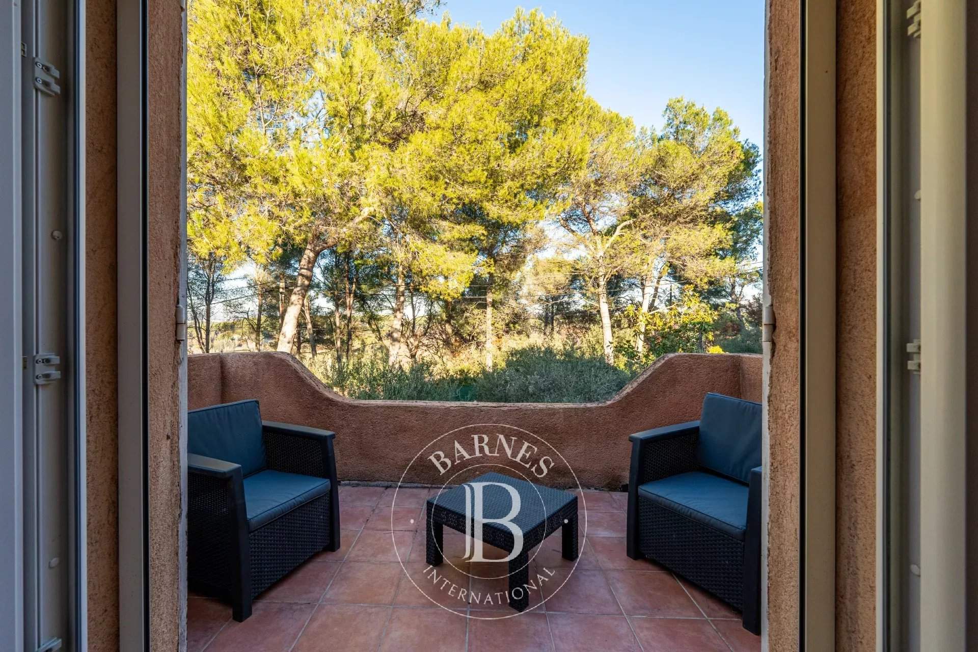 Aix-en-Provence  - House 6 Bedrooms - picture 9