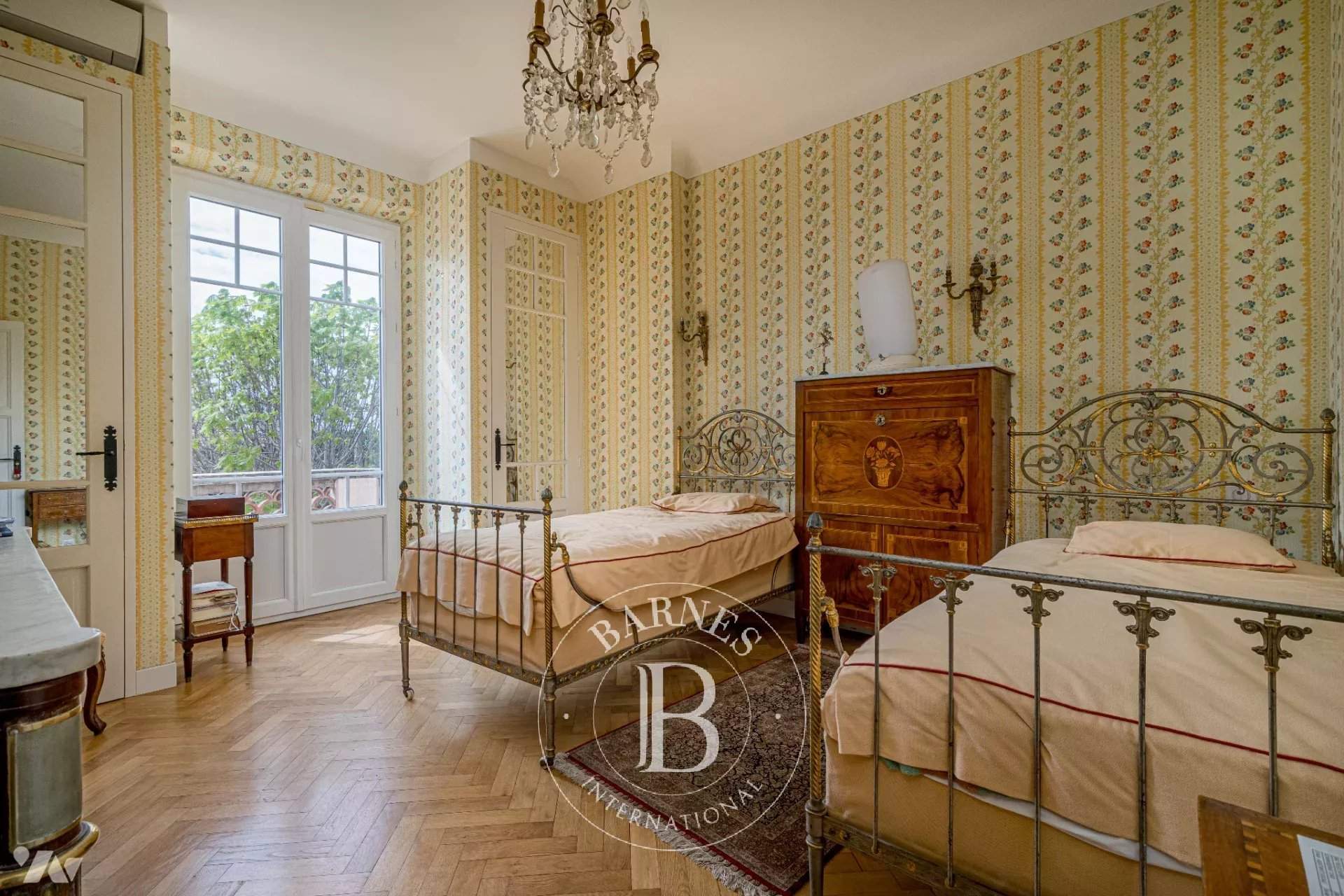 Aix-en-Provence  - Townhouse 5 Bedrooms - picture 9