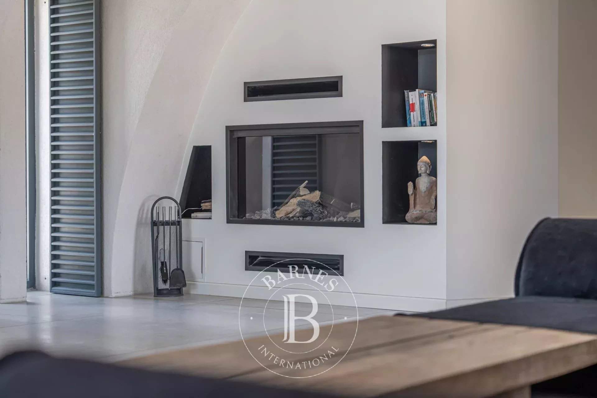 Lourmarin  - Property 4 Bedrooms - picture 8