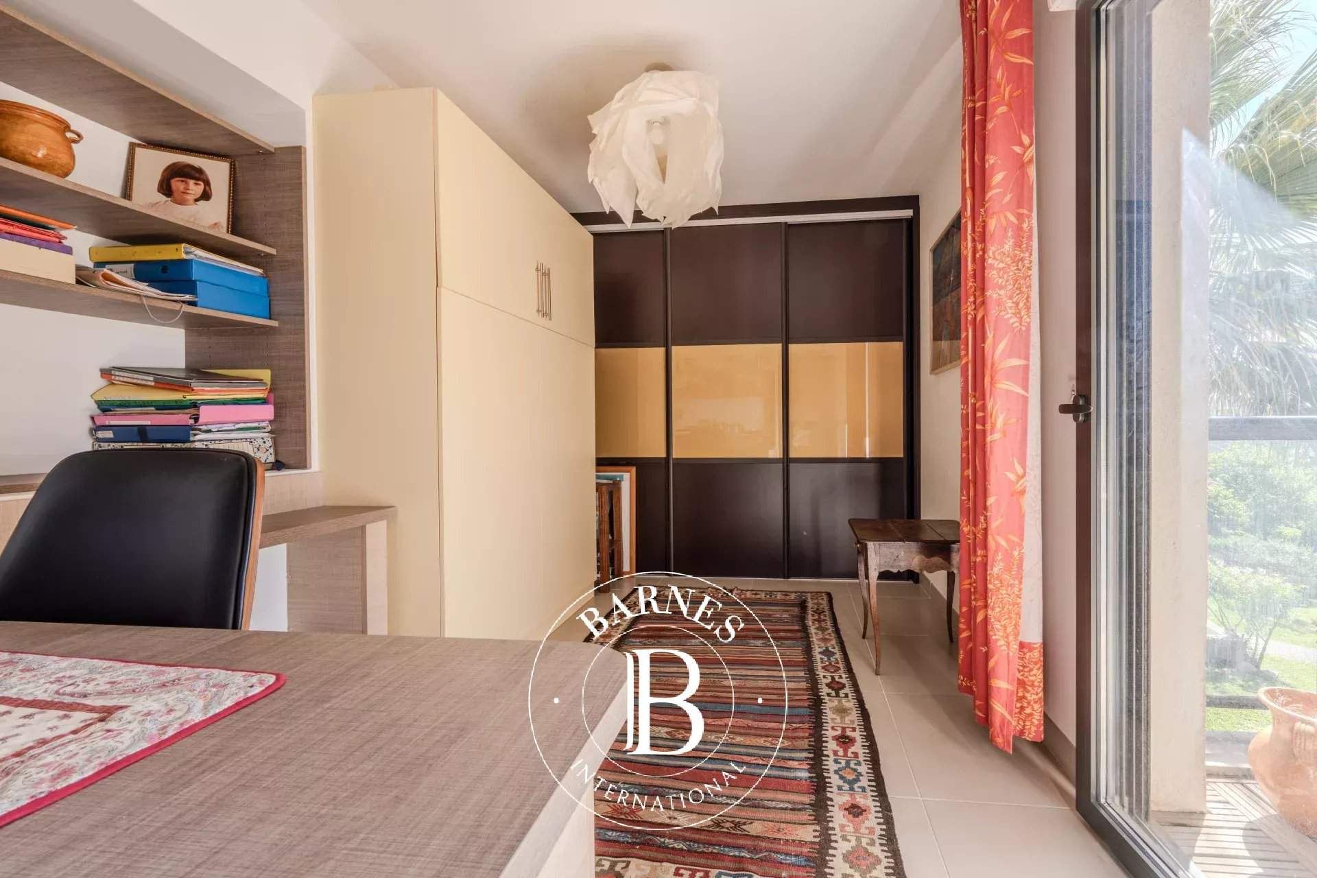 Aix-en-Provence  - Appartement 4 Pi&egrave;ces 2 Chambres - picture 15