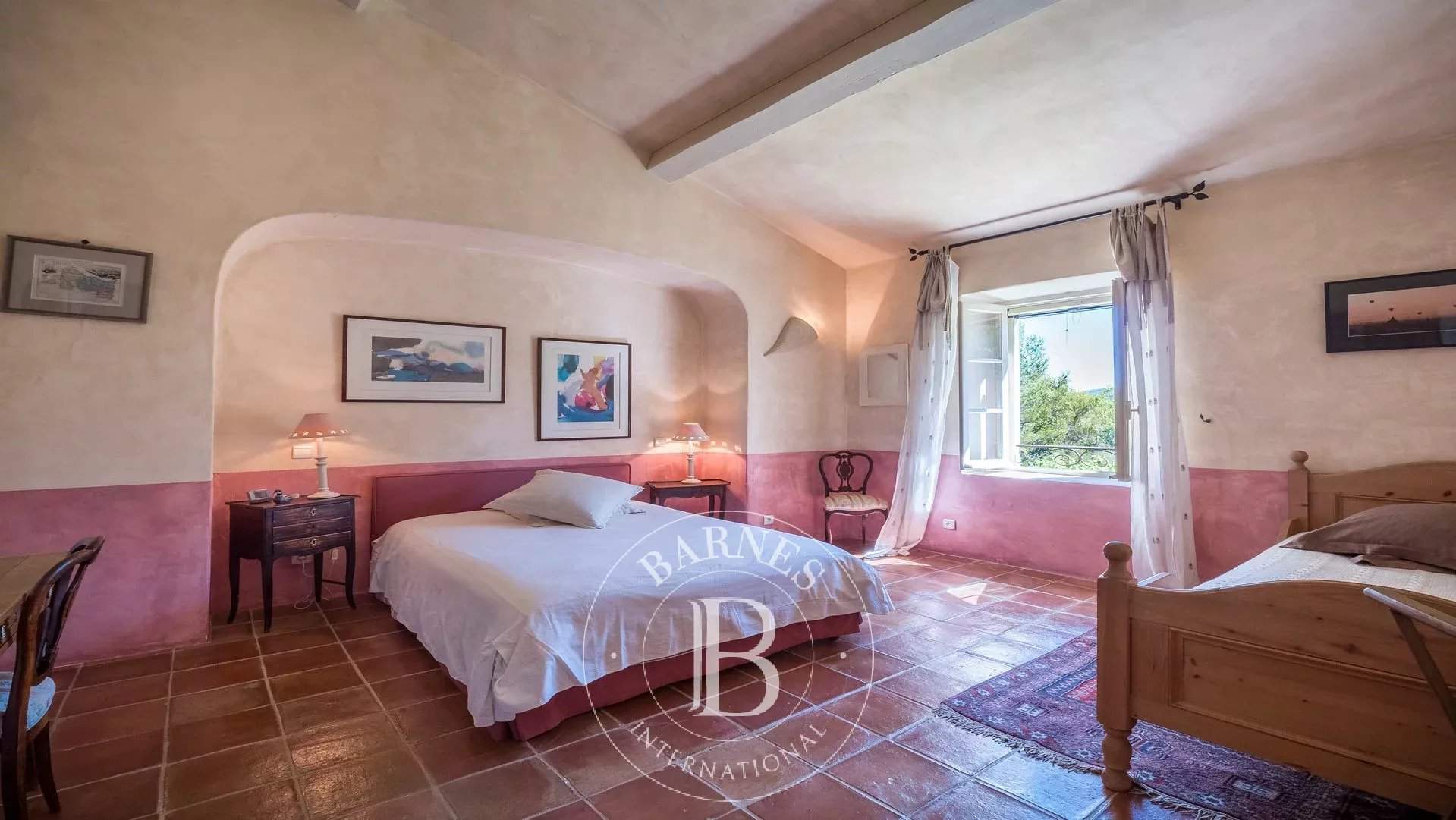 Aix-en-Provence  - House 5 Bedrooms - picture 19
