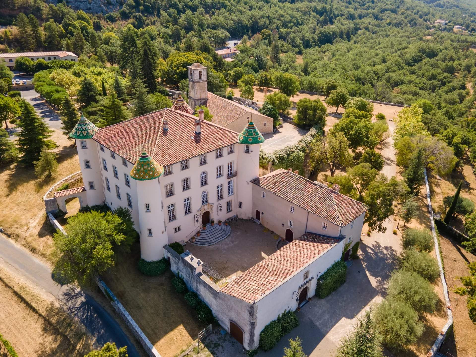 Aiguines  - Château 46 Pièces 12 Chambres - picture 4