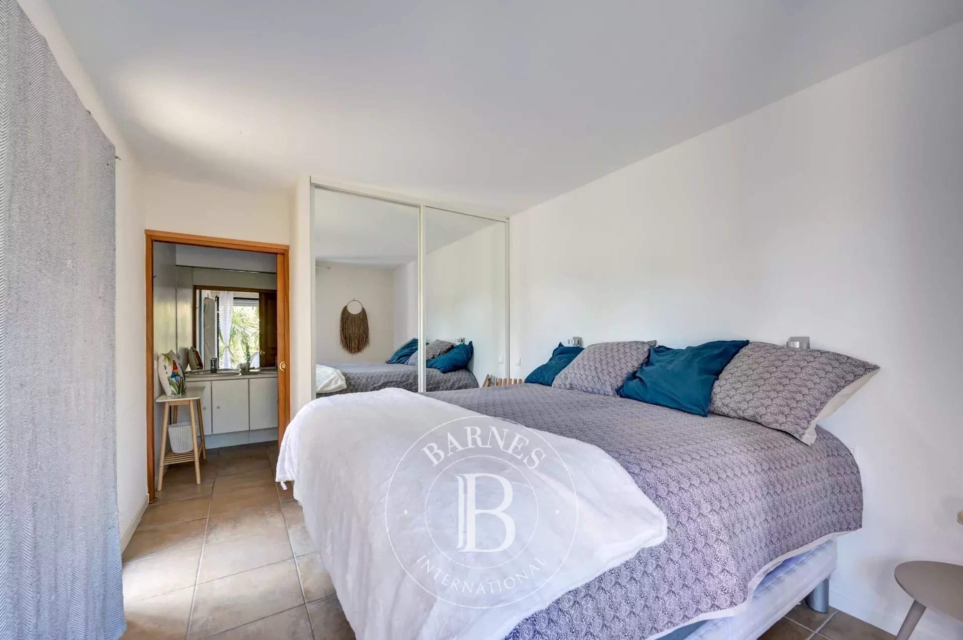 Aix-en-Provence  - Maison 5 Pièces 4 Chambres - picture 14