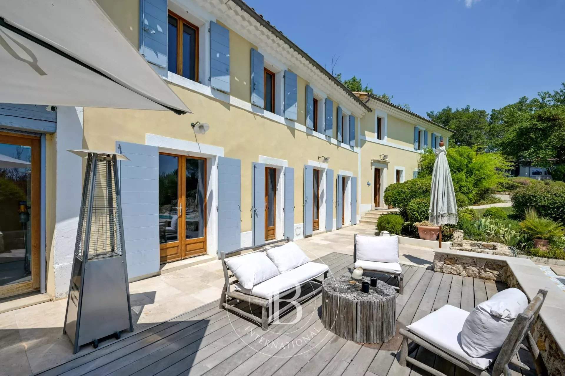 Aix-en-Provence  - House 6 Bedrooms - picture 1