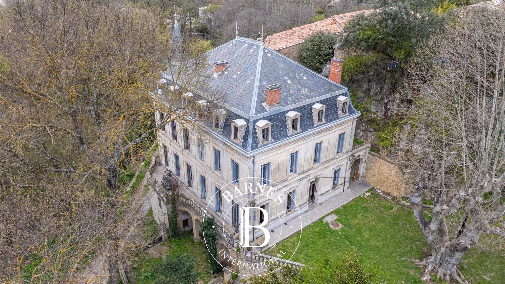 Aix-en-Provence  - Château 13 Pi&egrave;ces 7 Chambres - picture 1